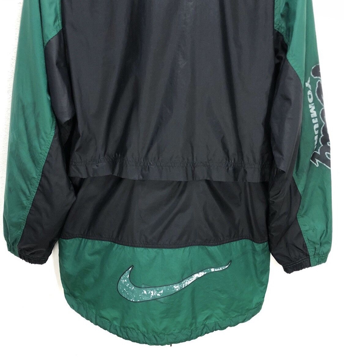 Nike × Vintage 90s Nike windbreaker Jacket yomiuri nippon FC Size US M / EU 48-50 / 2 - 11 Thumbnail