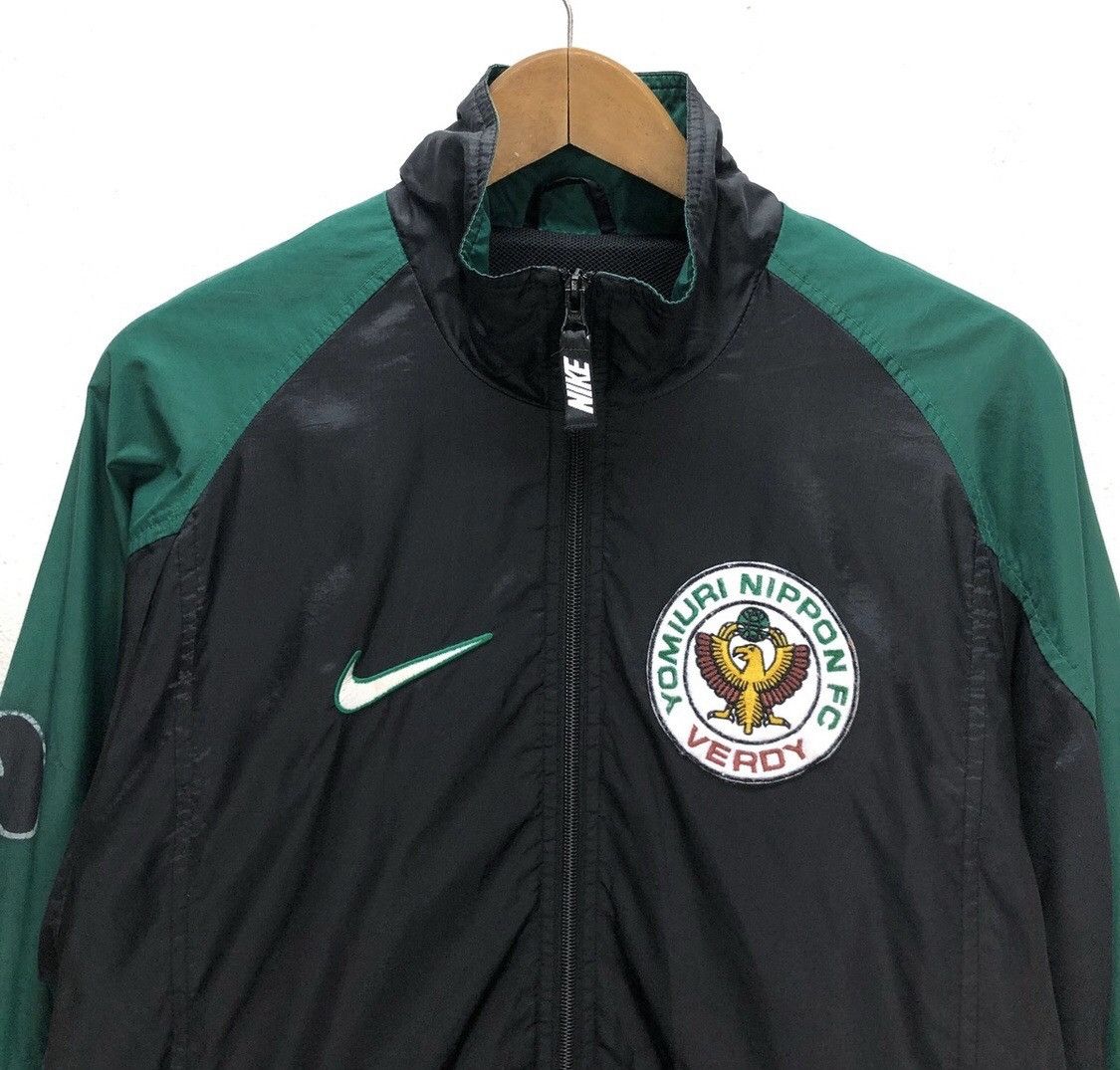 Nike × Vintage 90s Nike windbreaker Jacket yomiuri nippon FC Size US M / EU 48-50 / 2 - 4 Thumbnail