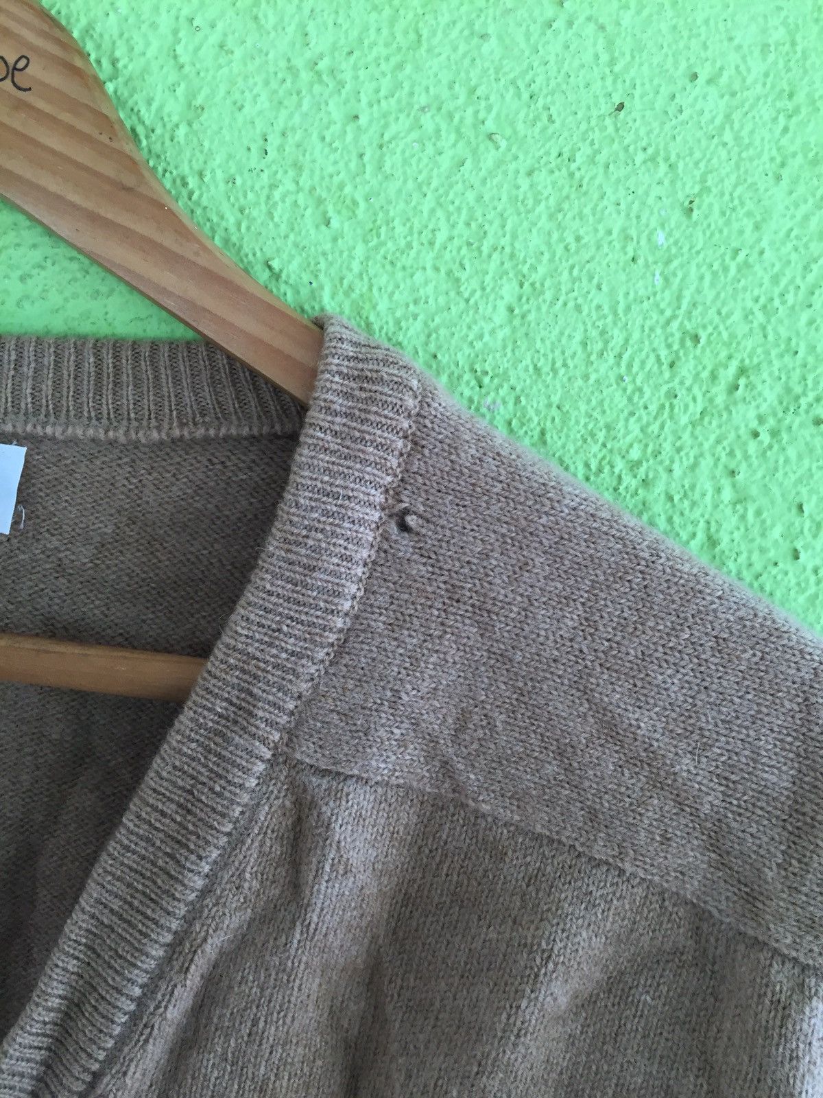 Burberry × Vintage Vintage Distressed Burberrys V-Neck Sweater Pure Lambswool Size US L / EU 52-54 / 3 - 8 Thumbnail