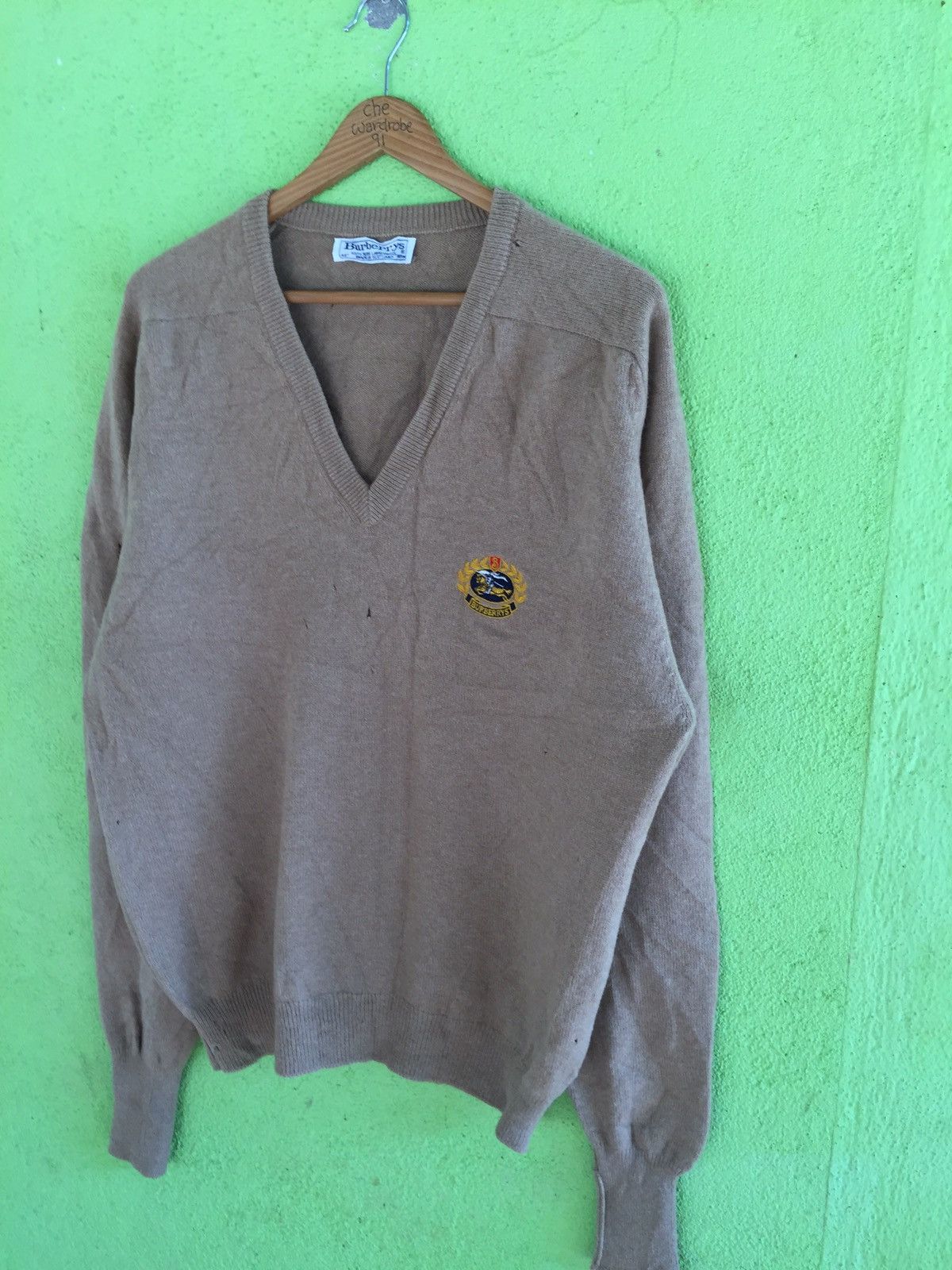 Burberry × Vintage Vintage Distressed Burberrys V-Neck Sweater Pure Lambswool Size US L / EU 52-54 / 3 - 4 Thumbnail
