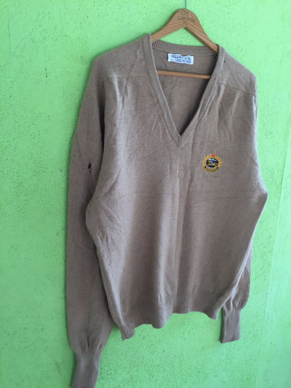 Burberry × Vintage Vintage Distressed Burberrys V-Neck Sweater Pure Lambswool Size US L / EU 52-54 / 3 - 3 Thumbnail
