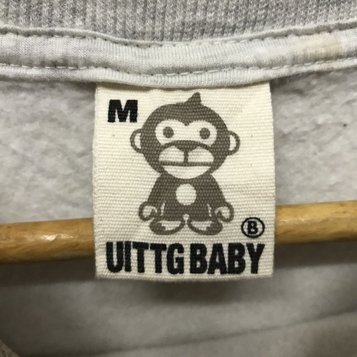 Japanese Brand Vintage UITTG Baby Sweatshirt Pullover Jumper Size US M / EU 48-50 / 2 - 7 Thumbnail