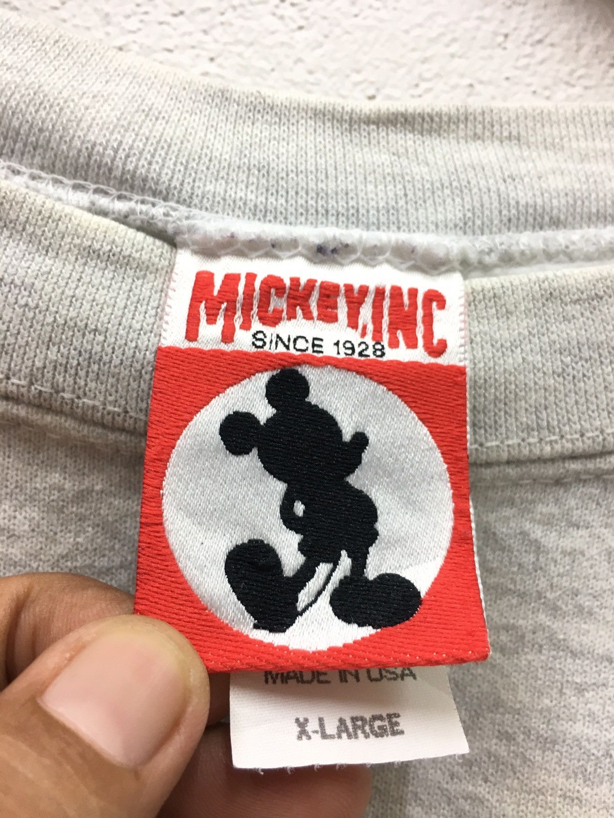 Disney × Mickey Mouse × Vintage Vintage Mickey Mouse Disney Cartoon Sweatshirt Size US L / EU 52-54 / 3 - 7 Thumbnail