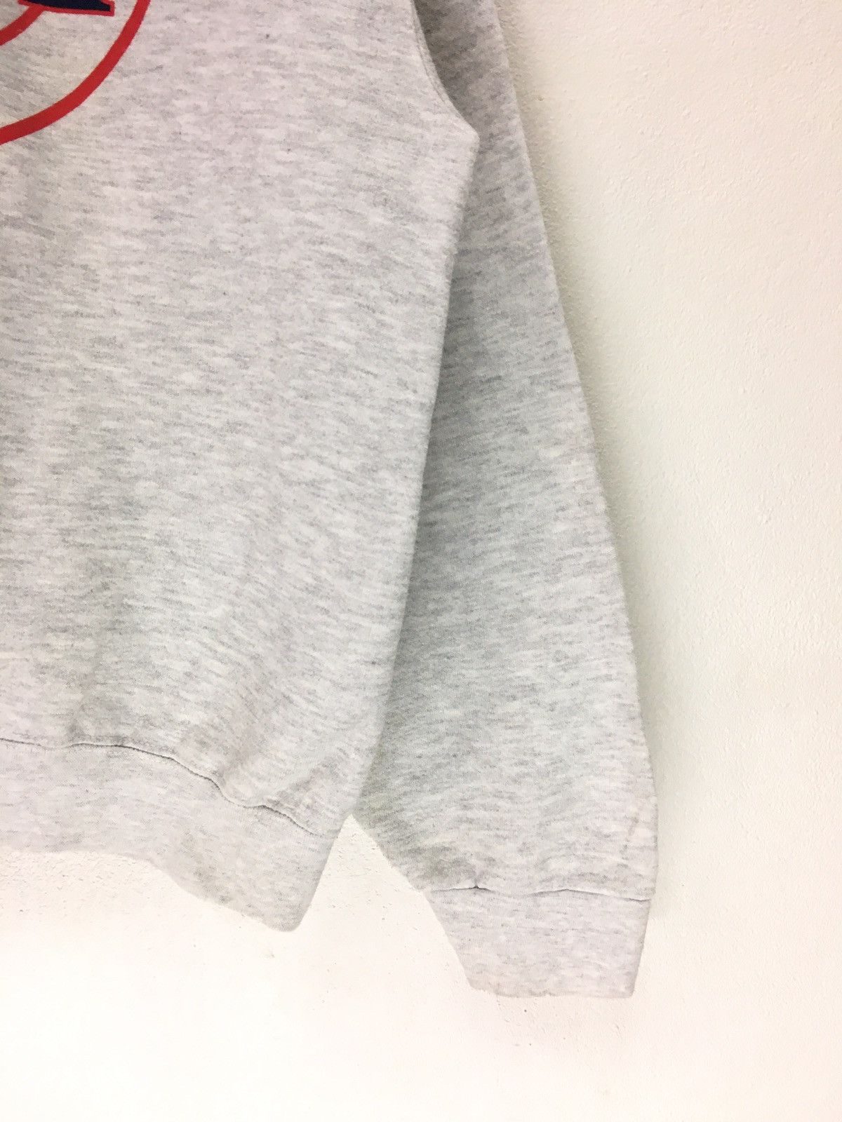 Disney × Mickey Mouse × Vintage Vintage Mickey Mouse Disney Cartoon Sweatshirt Size US L / EU 52-54 / 3 - 5 Thumbnail
