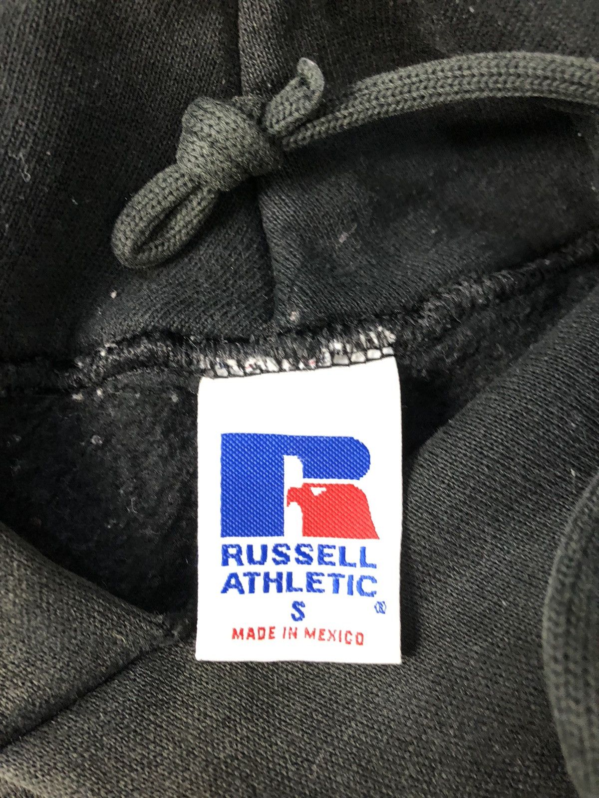 Russell Athletic × Seditionaries × Vintage Vintage 90s Russell Hand Fuck Black Hoodie Sweatshirt Size US S / EU 44-46 / 1 - 8 Thumbnail