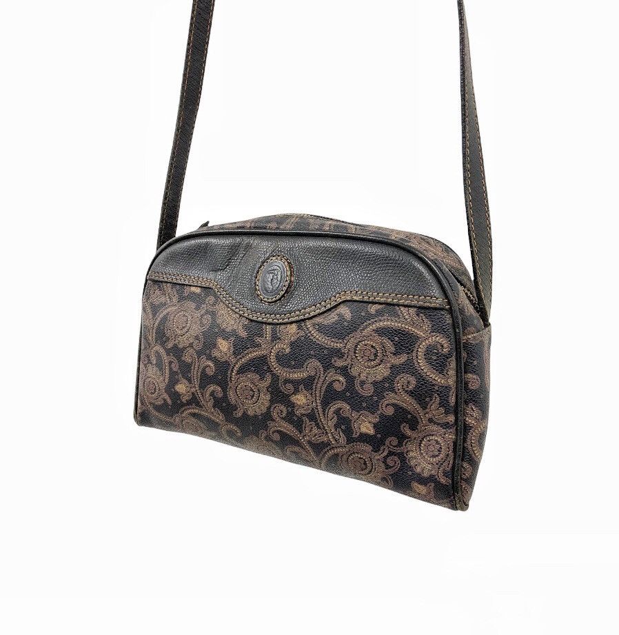 Trussardi 🔥Grail🔥 Vintage 90's Trussardi paisley slim leather bag Size ONE SIZE - 8 Thumbnail