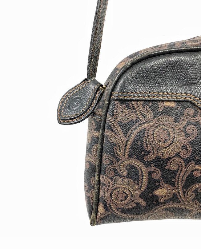 Trussardi 🔥Grail🔥 Vintage 90's Trussardi paisley slim leather bag Size ONE SIZE - 9 Thumbnail