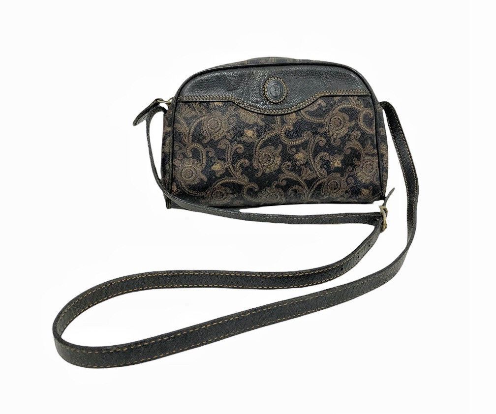 Trussardi 🔥Grail🔥 Vintage 90's Trussardi paisley slim leather bag Size ONE SIZE - 6 Thumbnail