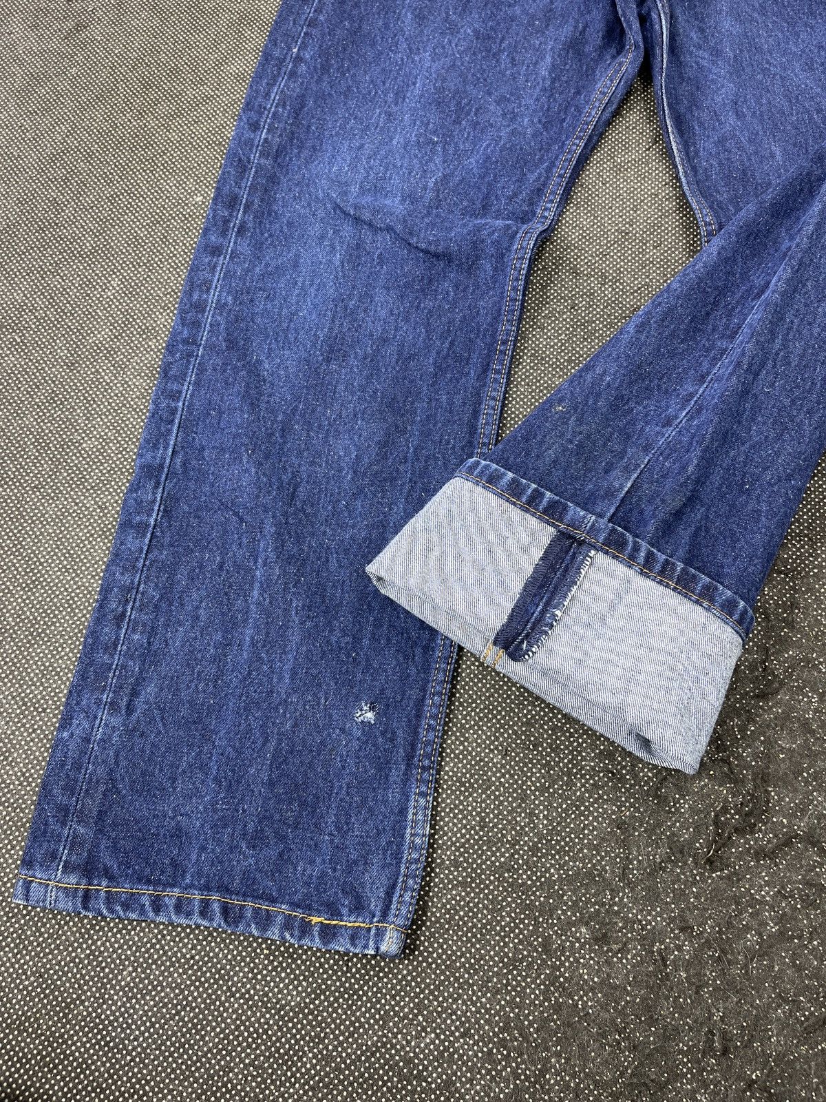 Levi's Vintage Levis 505 Dark Blue Wash Jeans - J717 Size US 36 / EU 52 - 7 Thumbnail