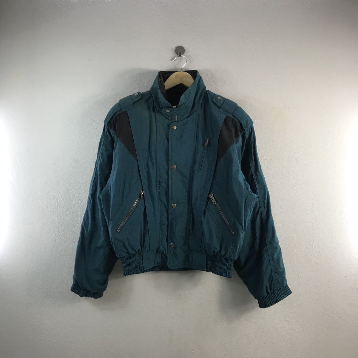 Five International Ski Snow Colorblock Style Jacket