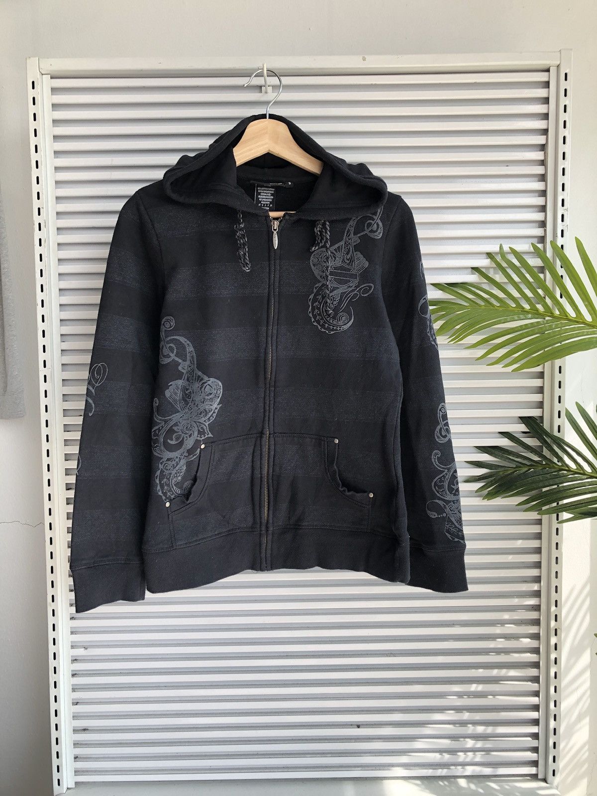 Harley Davidson Y2k Harley Davidson Floral Chrome Design Zipper Hoodie Size S / US 4 / IT 40 - 1 Thumbnail
