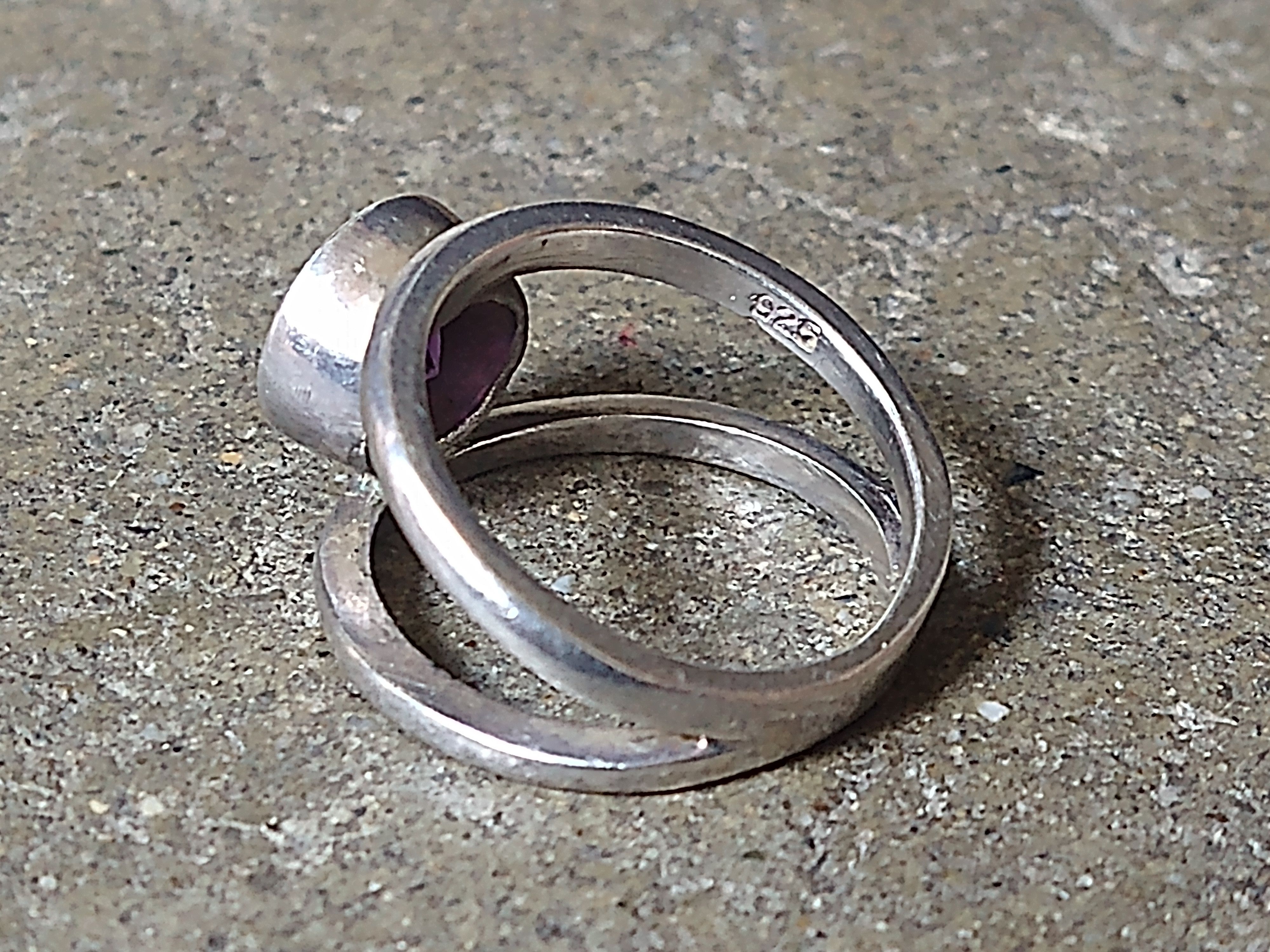 Jewelry × Sterling Silver Vintage Sterling Silver Ring Size 8.5 Amethyst Modern Size ONE SIZE - 7 Thumbnail
