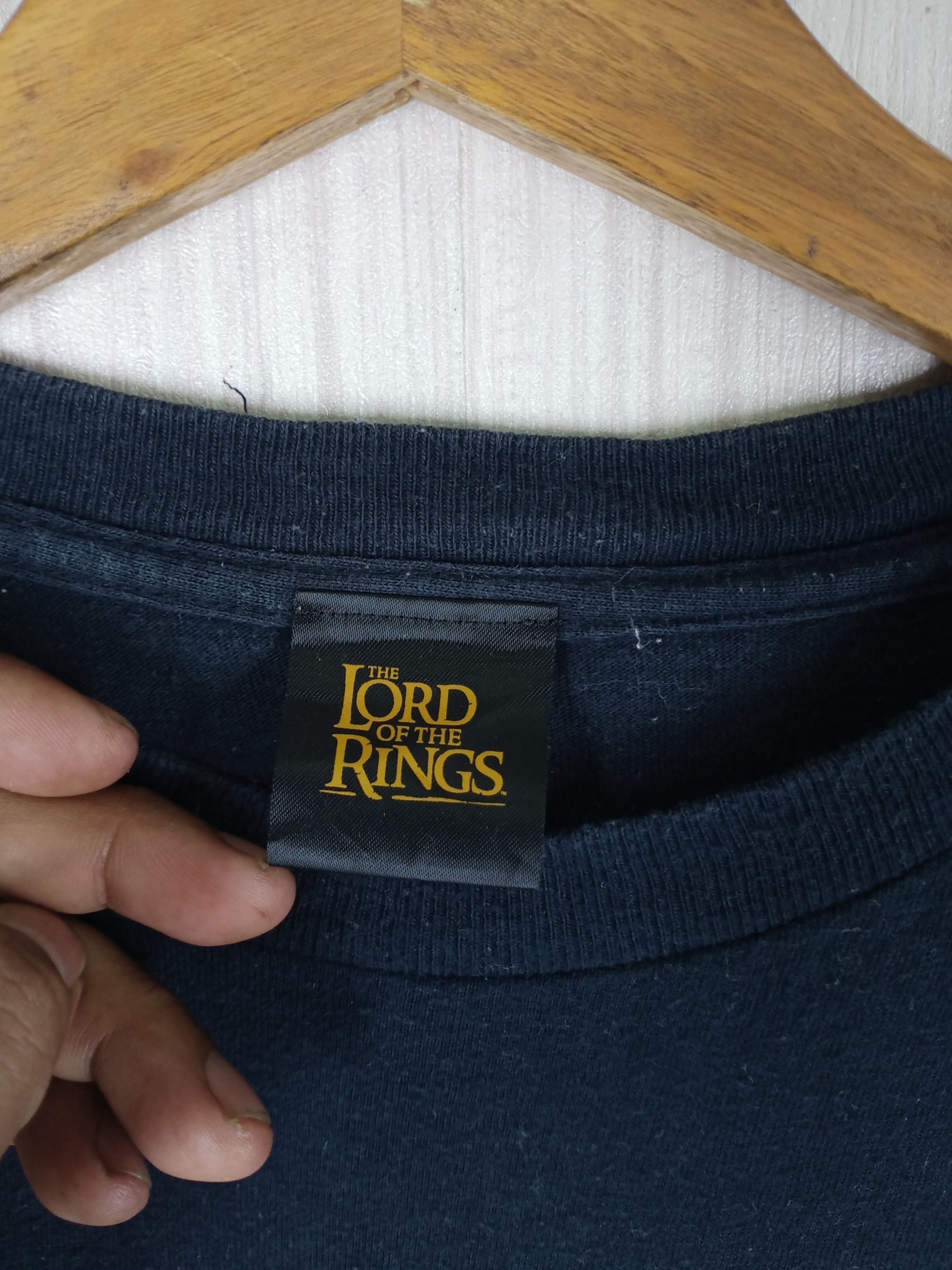 Other Rare Vintage The Lord of The Rings Movie Promo Tshirt Size US L / EU 52-54 / 3 - 4 Thumbnail