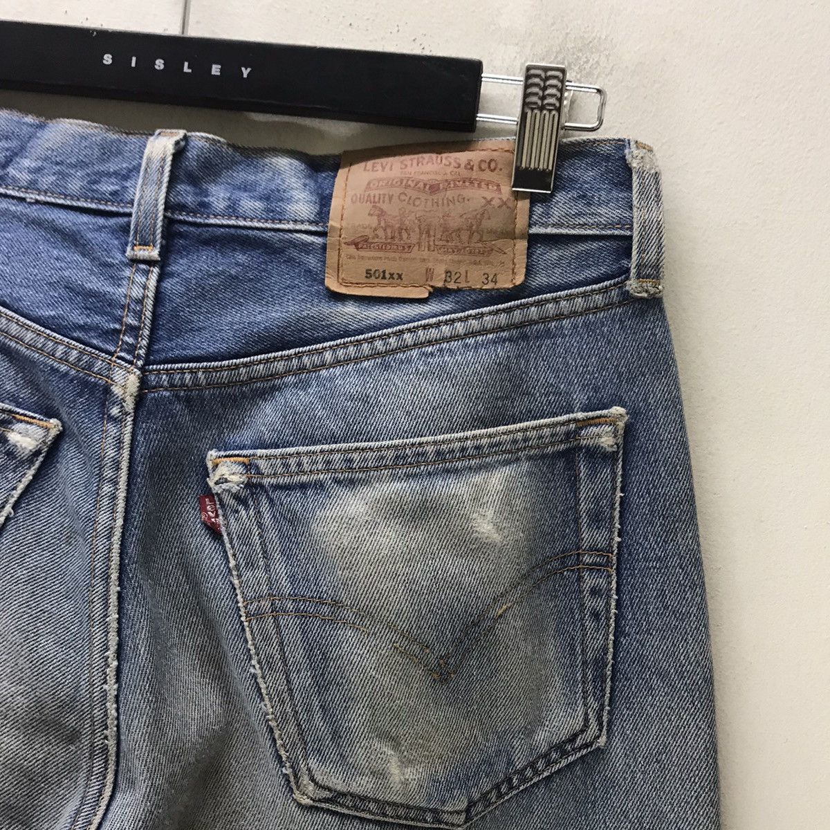Levi's Vintage 90s Levis 501xx Distressed Denim Nice Faded Size US 32 / EU 48 - 13 Thumbnail