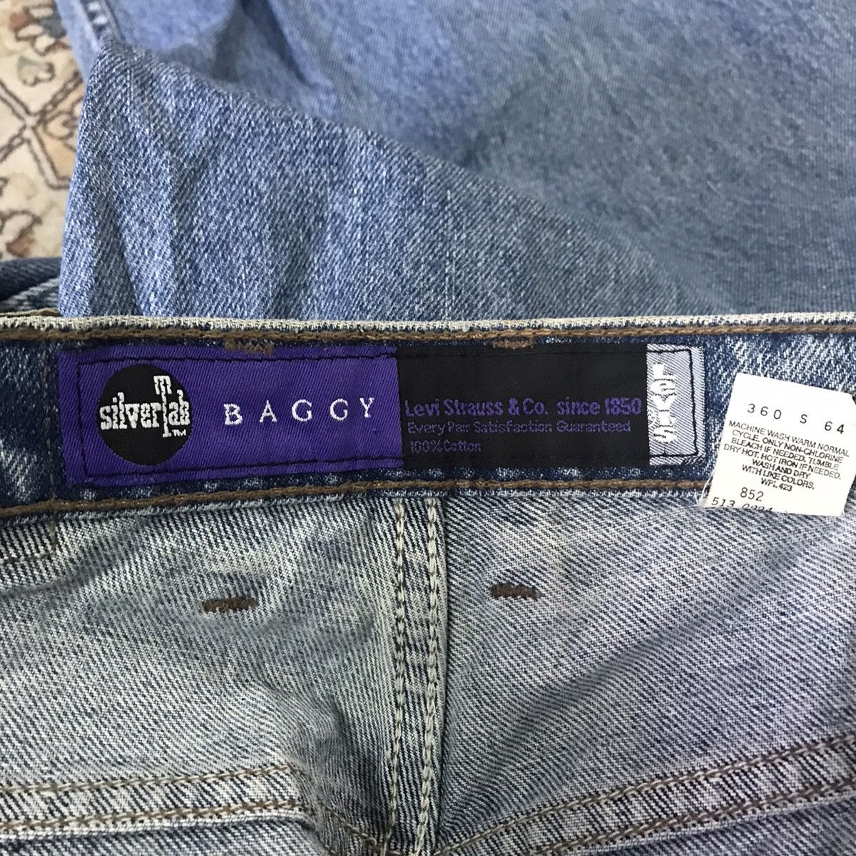 Levi's Vintage 90s Levis Silvertab Baggy Jeans Made in USA Size US 38 / EU 54 - 13 Thumbnail