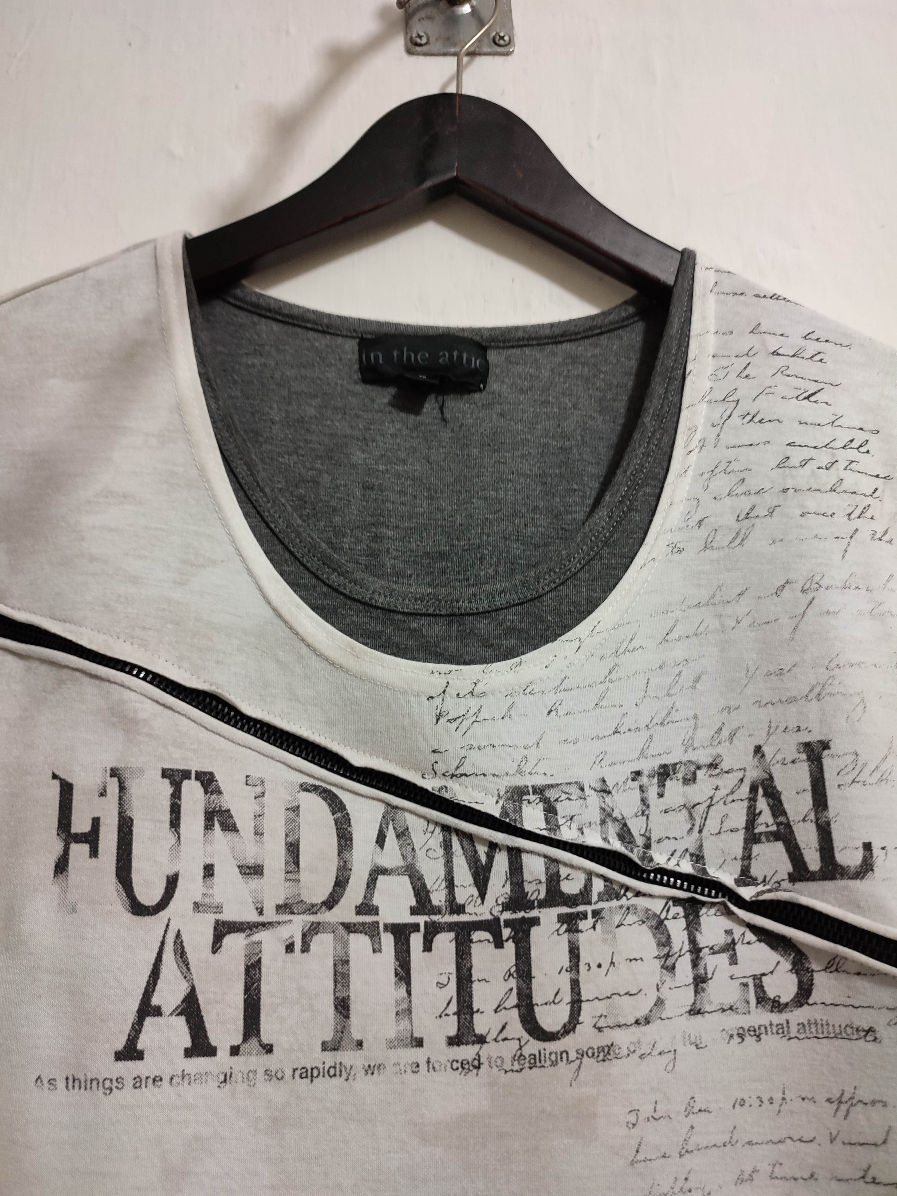 In The Attic × Japanese Brand 🔥In The Attic Japanese Multizipper Design Punk Tshirt Size US M / EU 48-50 / 2 - 4 Thumbnail
