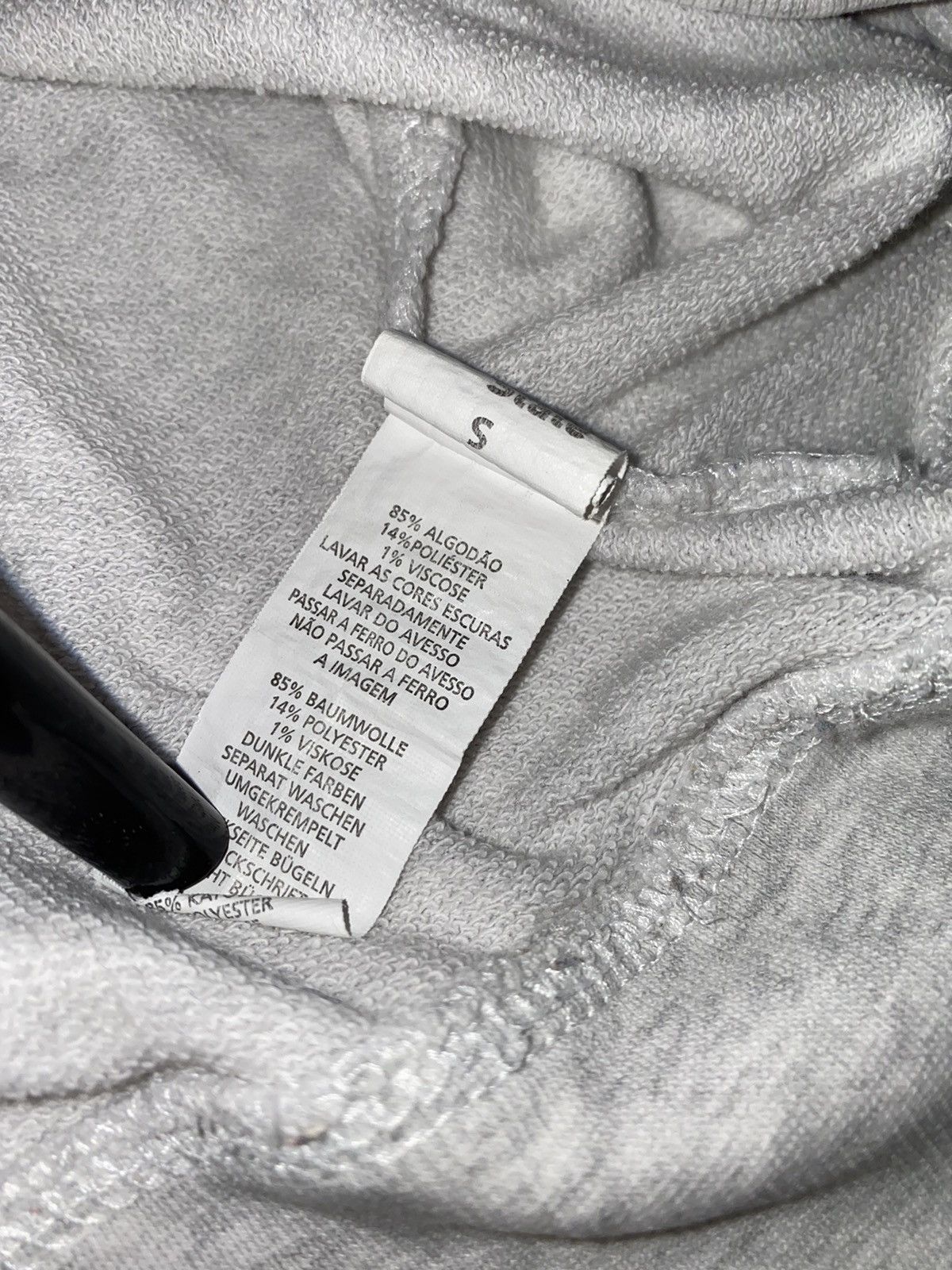 Kanye West 2012 Kanye West Official Merchandise White Crewneck Size US S / EU 44-46 / 1 - 12 Thumbnail