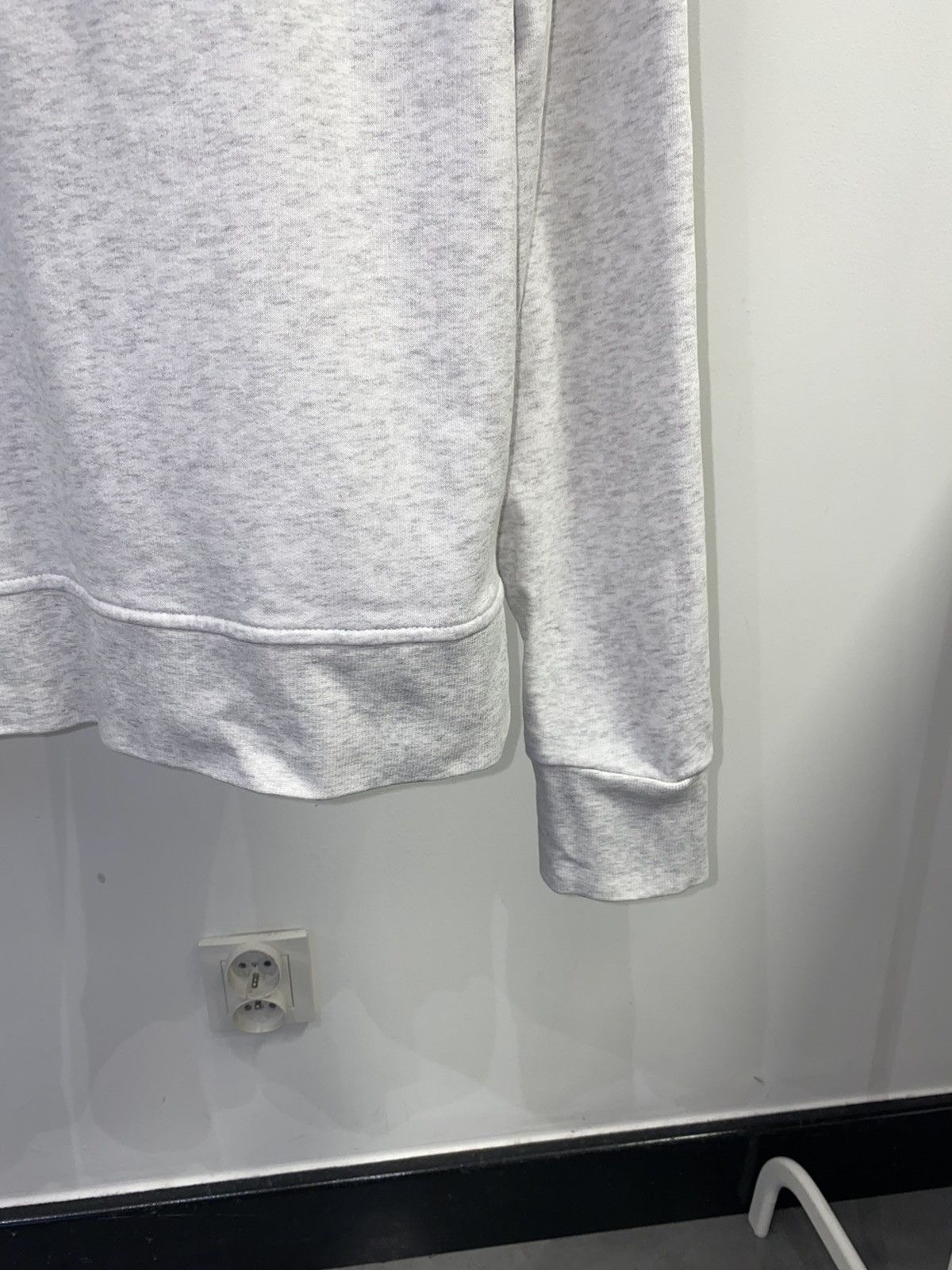 Kanye West 2012 Kanye West Official Merchandise White Crewneck Size US S / EU 44-46 / 1 - 6 Thumbnail