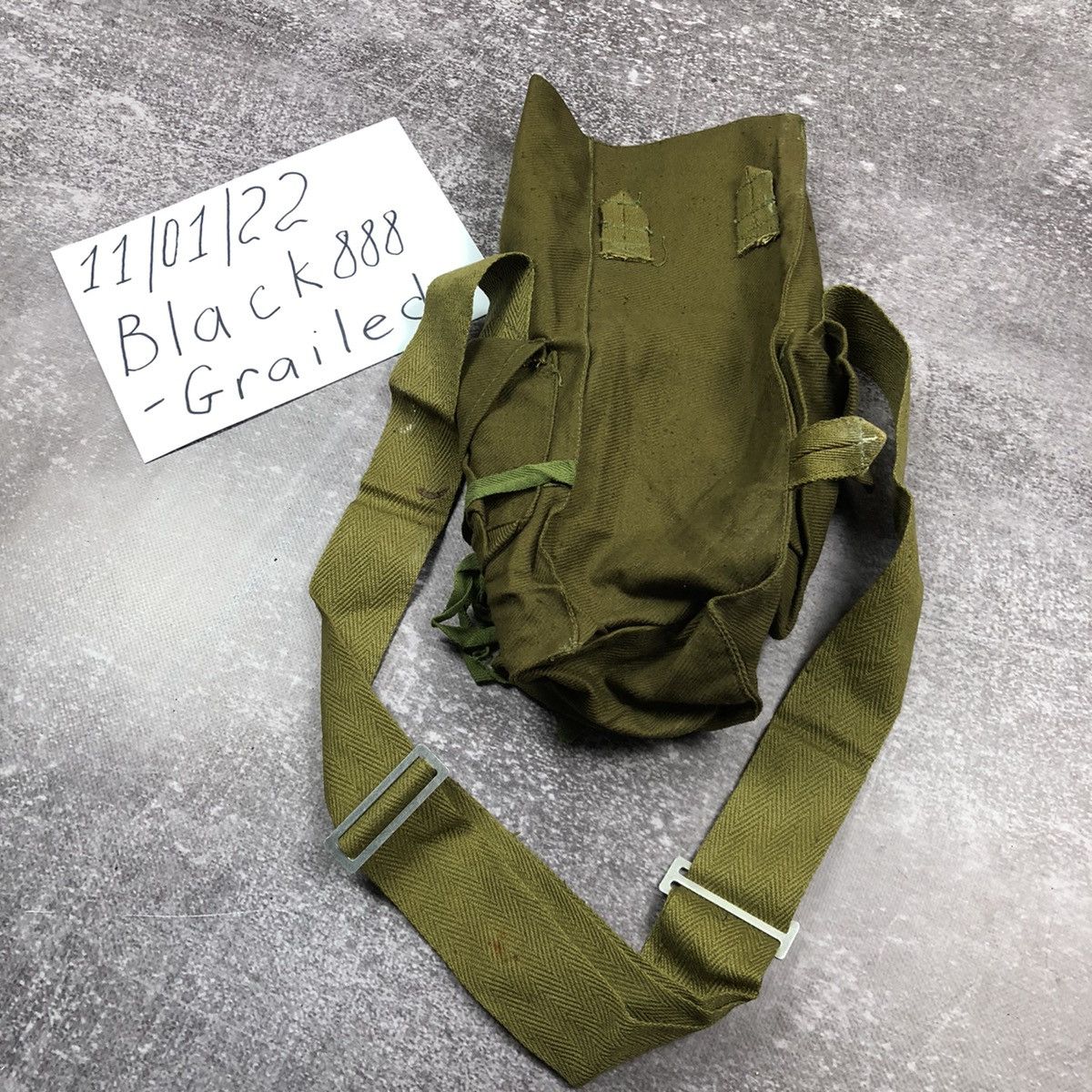 Vintage Vintage 1979 USSR Canvas Bag from a Soviet Gas Mask Size ONE SIZE - 10 Thumbnail