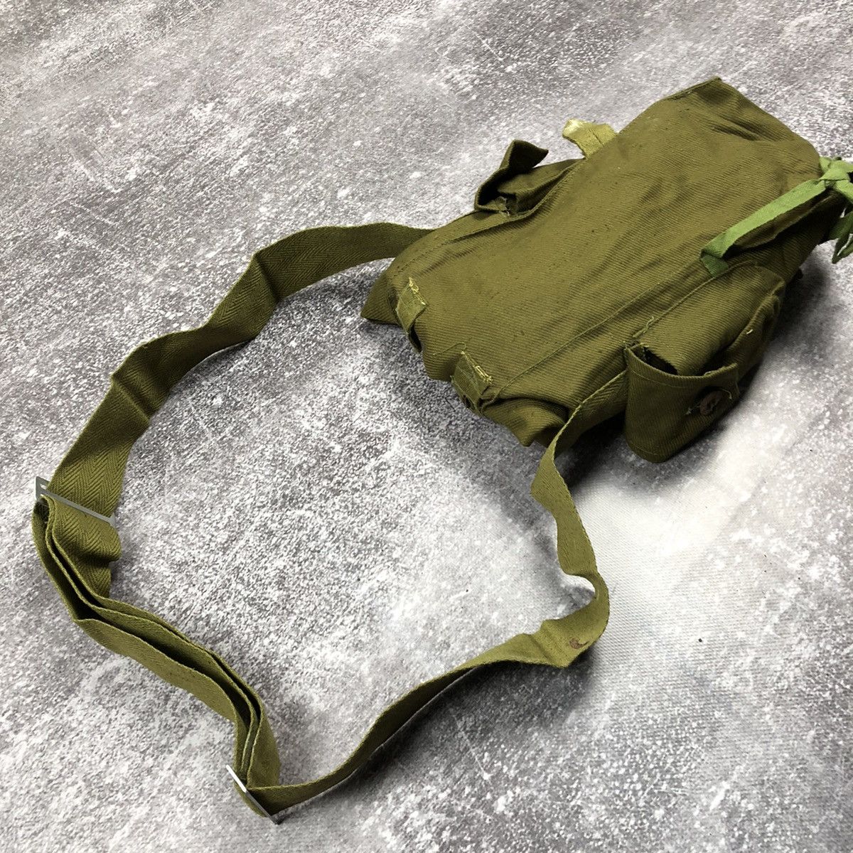 Vintage Vintage 1979 USSR Canvas Bag from a Soviet Gas Mask Size ONE SIZE - 6 Thumbnail