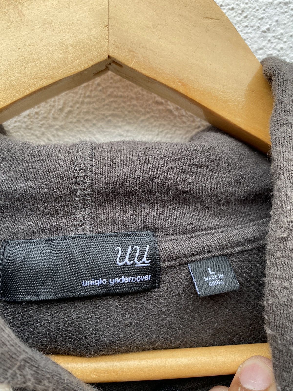 Japanese Brand × Undercover × Uniqlo Uniqlo Undercover sweatshirt Size US L / EU 52-54 / 3 - 4 Thumbnail