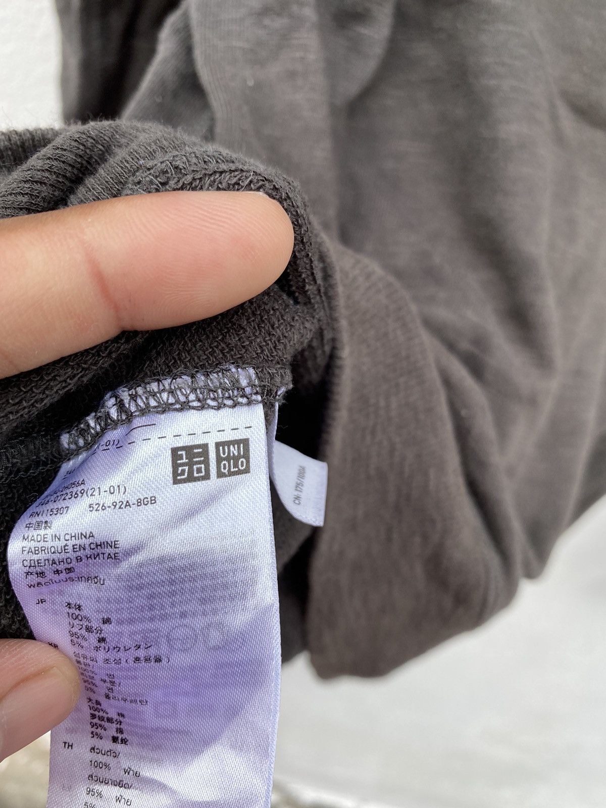 Japanese Brand × Undercover × Uniqlo Uniqlo Undercover sweatshirt Size US L / EU 52-54 / 3 - 7 Thumbnail