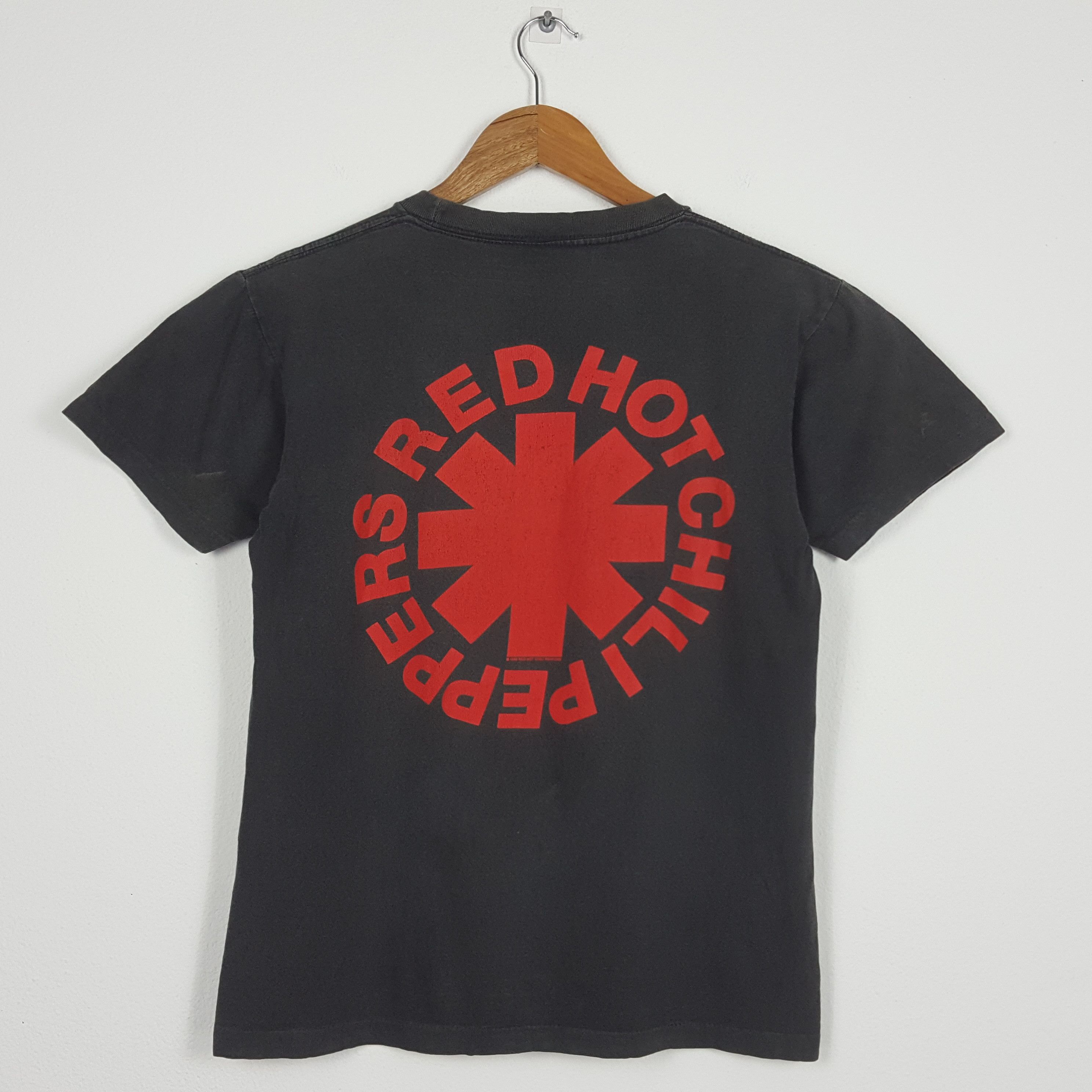Band Tees × Vintage Vintage 90's RED HOT CHILI PEPPERS American Rock Band cp2 Size US M / EU 48-50 / 2 - 3 Thumbnail