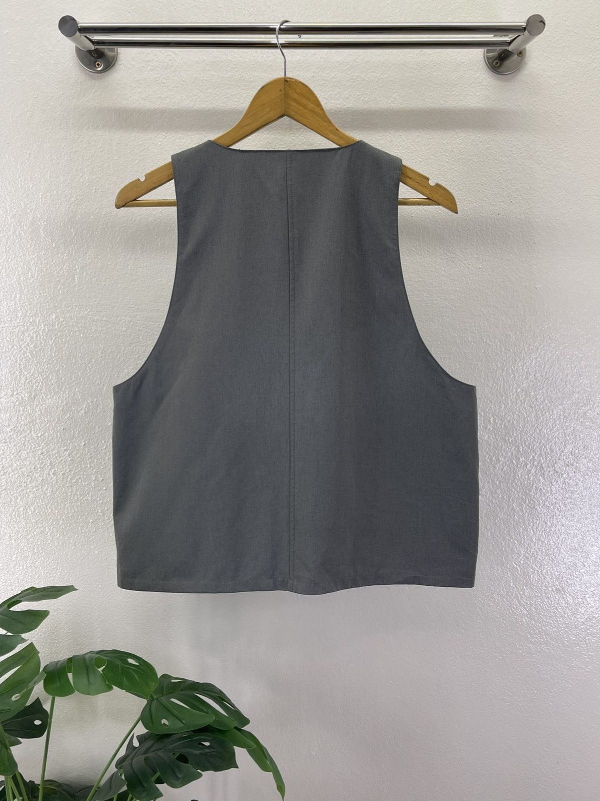 Japanese Brand Japanese Hare Assymmetric Tracey Vest Size US L / EU 52-54 / 3 - 7 Thumbnail