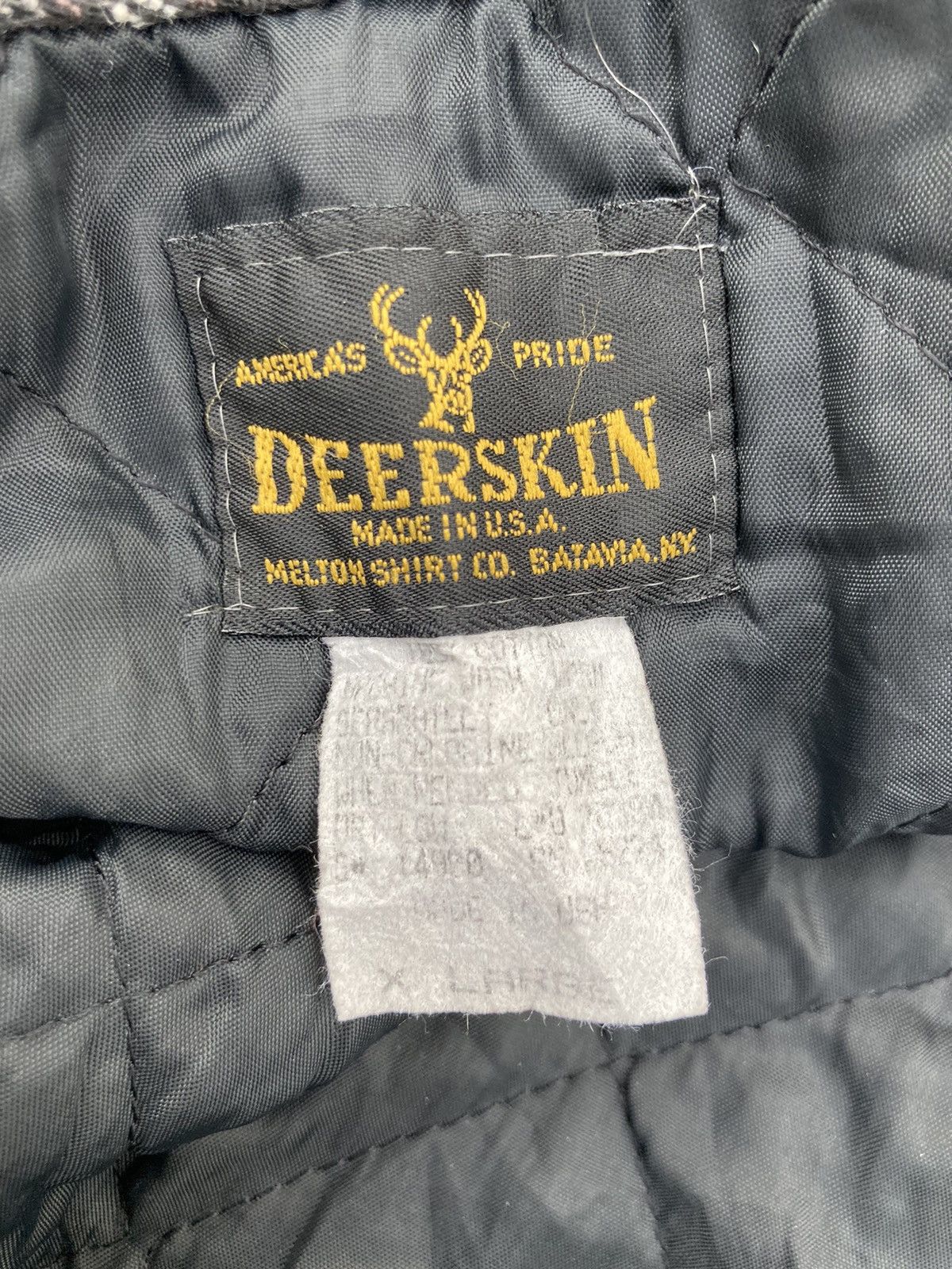 Flannel ⭐️BIDDING OFFER⭐️ DEERSKIN CHECKERED FLANNEL Size US XL / EU 56 / 4 - 5 Thumbnail