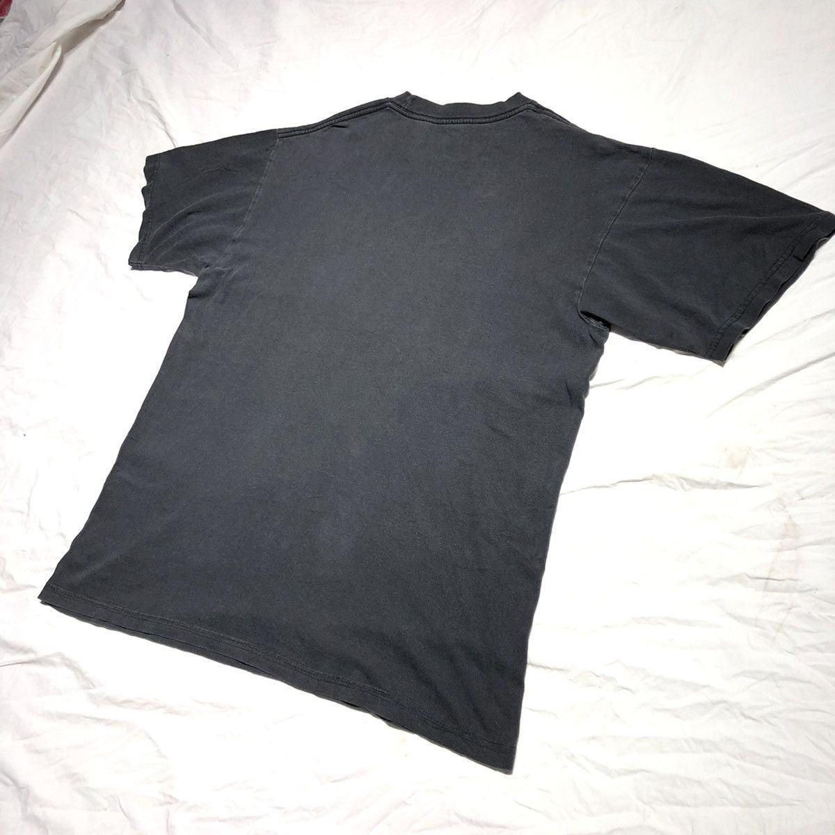Vintage Vintage 90s Thrashed Faded Xena Warrior Princess Tshirt Size US L / EU 52-54 / 3 - 6 Thumbnail