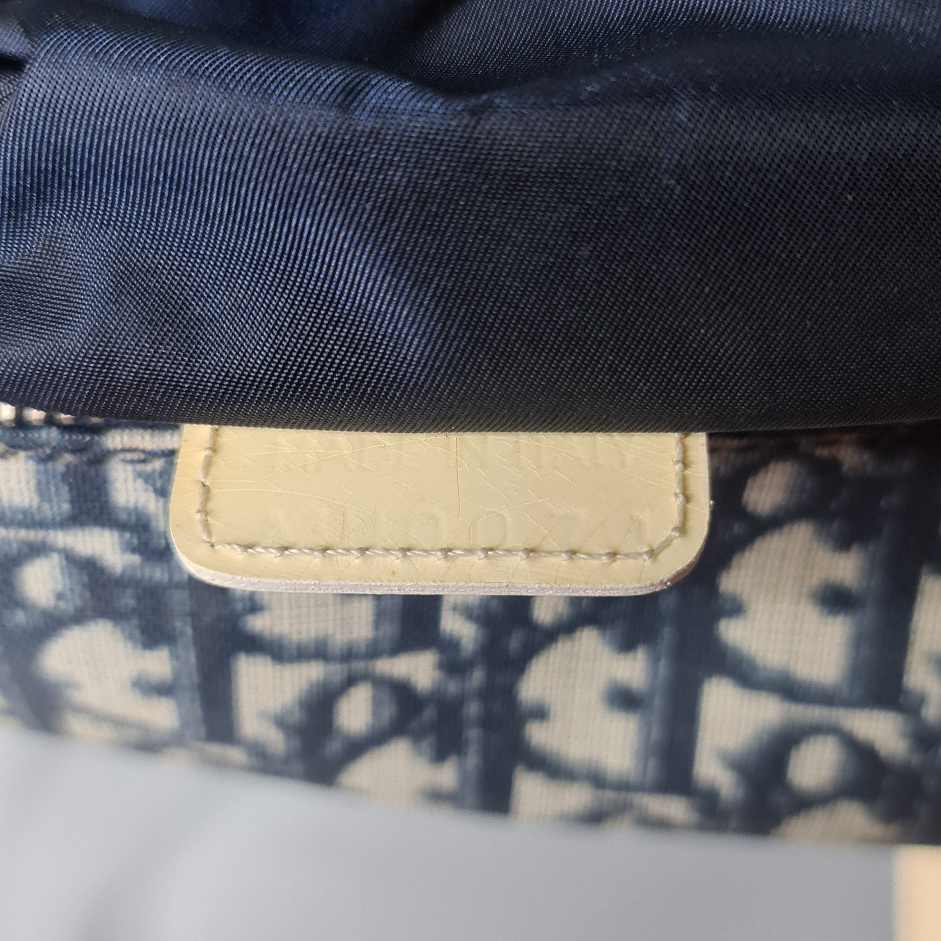 Dior × John Galliano Dior x Galliano - FW01 Runway Dior Trotter Duffle Bag Size ONE SIZE - 19 Thumbnail