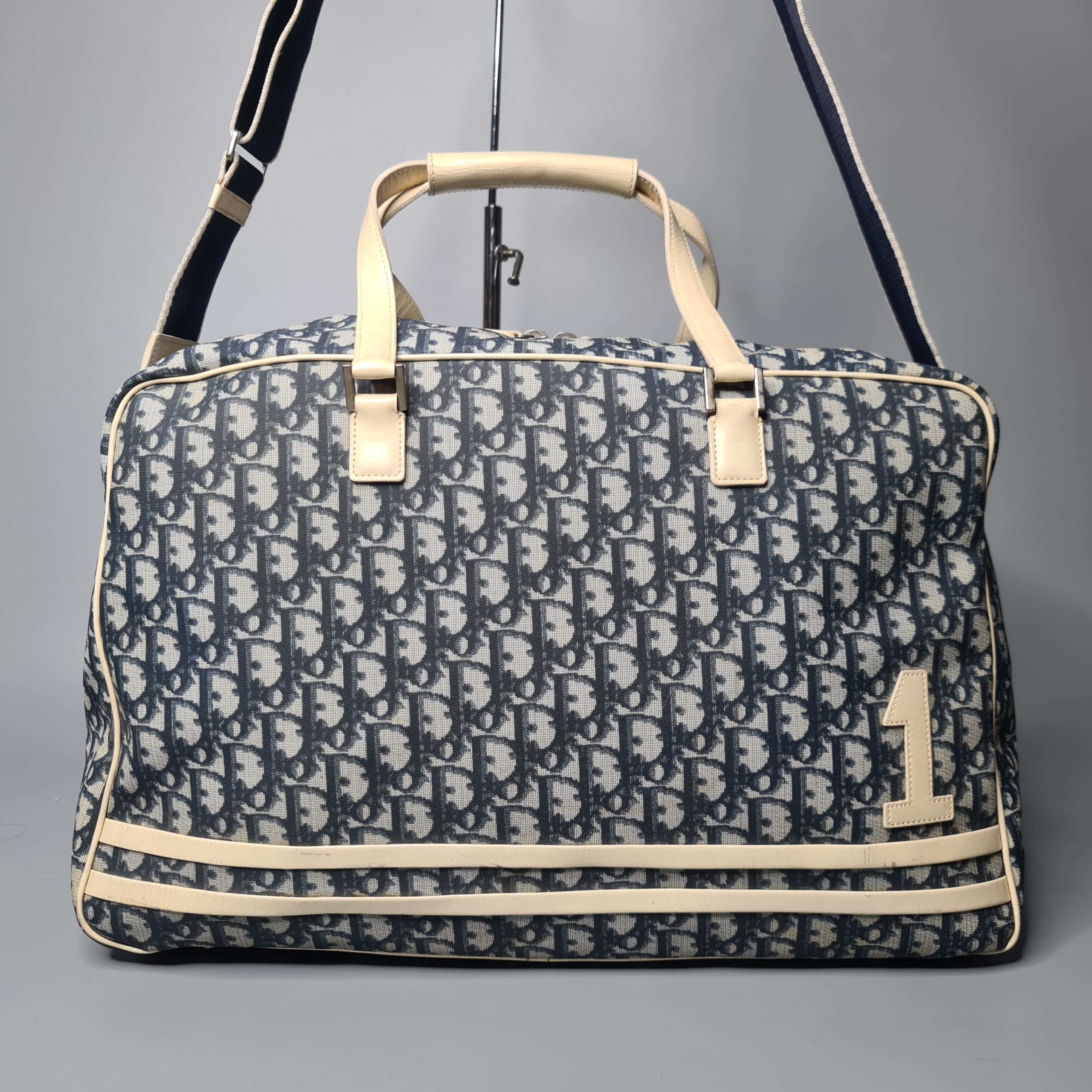 Dior × John Galliano Dior x Galliano - FW01 Runway Dior Trotter Duffle Bag Size ONE SIZE - 4 Thumbnail