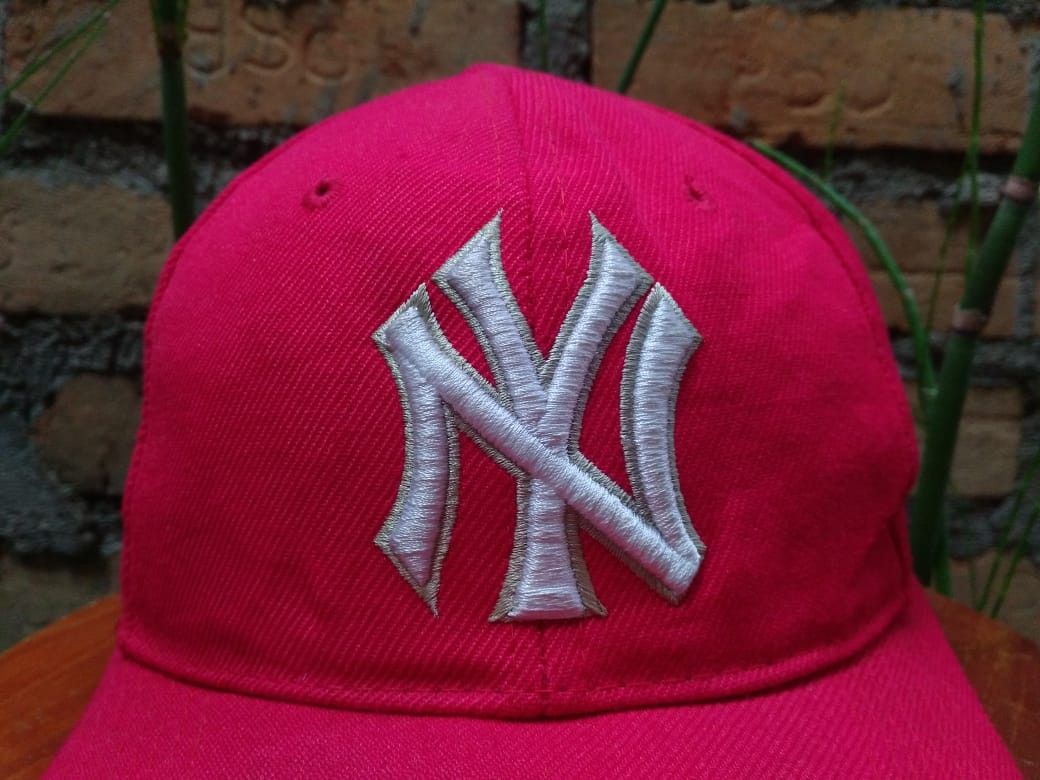 MLB × New York Yankees × Vintage Vintage Wool New York Yankees Hats Caps Size ONE SIZE - 2 Thumbnail