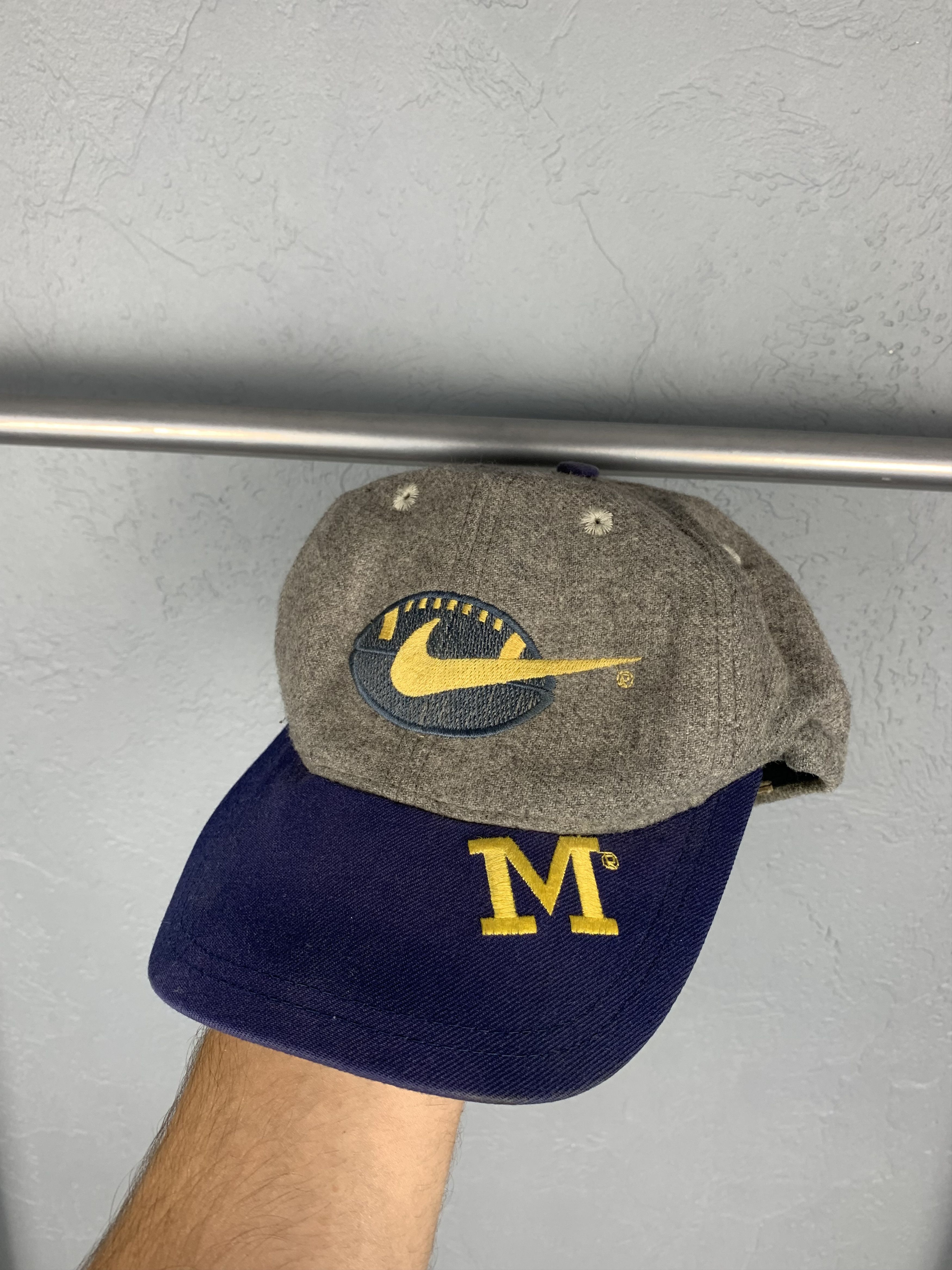 Nike × Vintage Nike 90s Vintage Hat Cap Swoosh Size ONE SIZE - 1 Thumbnail