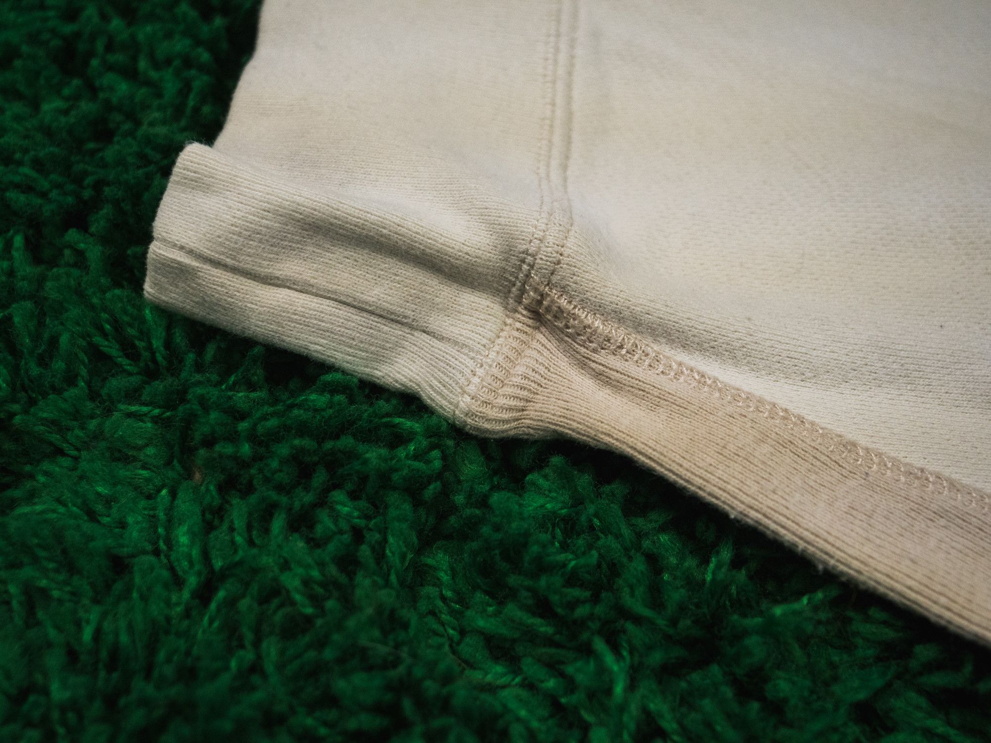 Yeezy YEEZY SEASON 3 TWO TONE HOODIE (M) Size US M / EU 48-50 / 2 - 15 Thumbnail