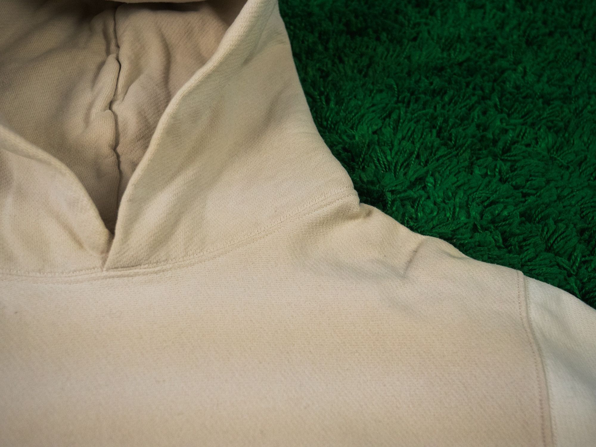 Yeezy YEEZY SEASON 3 TWO TONE HOODIE (M) Size US M / EU 48-50 / 2 - 7 Thumbnail