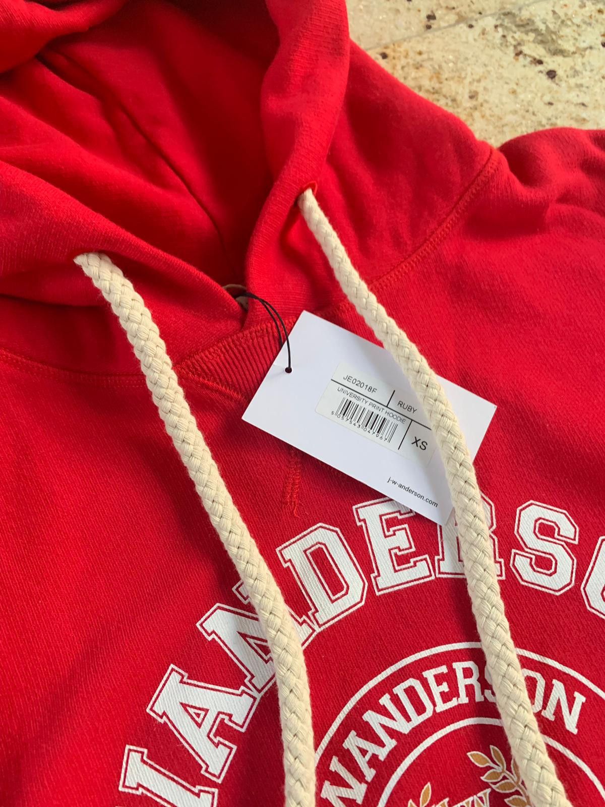 JW Anderson Universite Hoodie in Red Size US XS / EU 42 / 0 - 6 Thumbnail