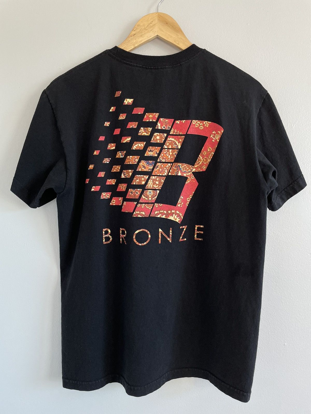 Bronze 56k ‘19 B Logo Persian Rug Tee Size US M / EU 48-50 / 2 - 1 Thumbnail