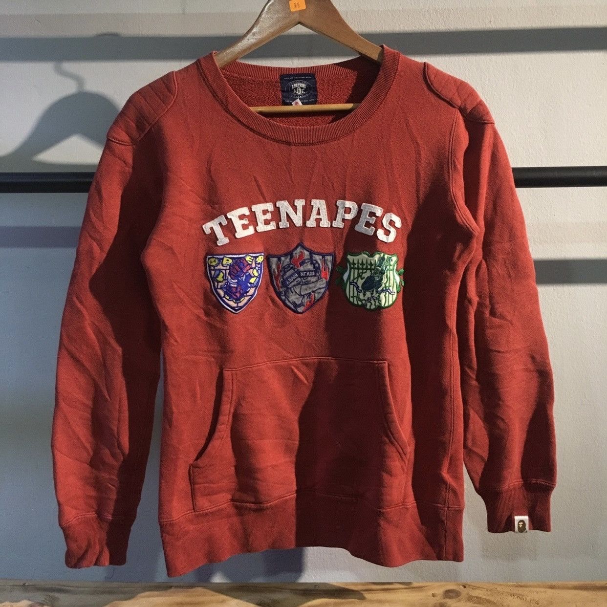 Bape Teen Apes Crewneck Size ONE SIZE - 2 Thumbnail