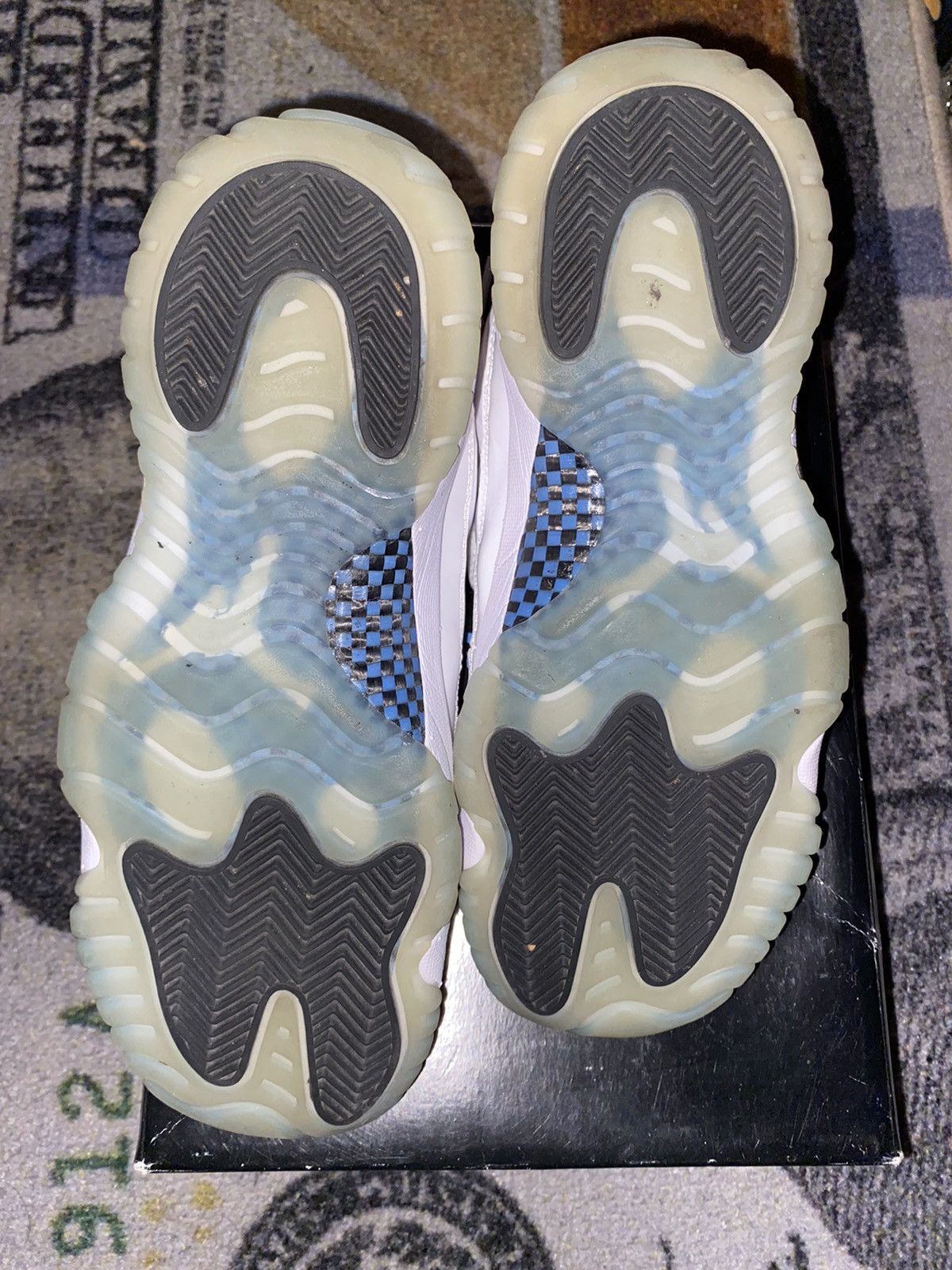 Jordan Brand × Nike Jordan 11 Retro Low Legend Blue (7Y Grade School) Size US 8.5 / IT 38.5 - 8 Thumbnail