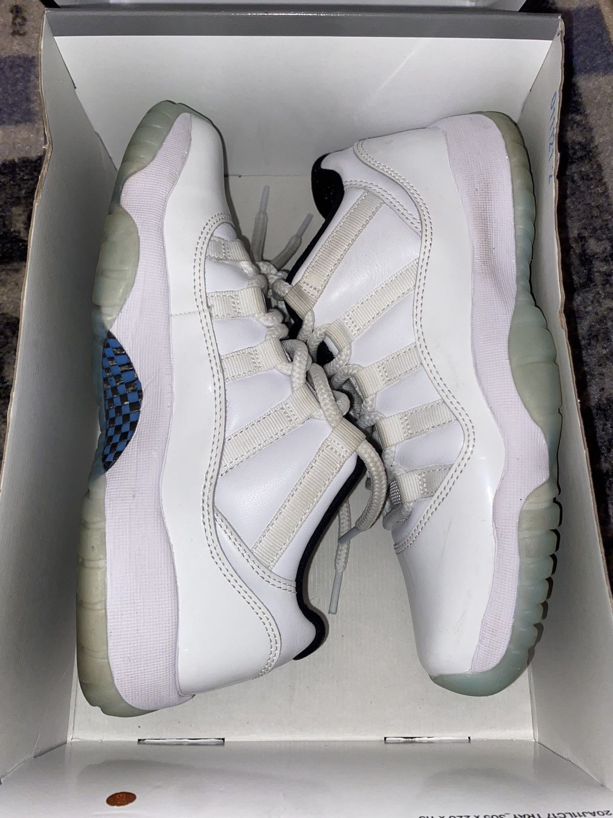 Jordan Brand × Nike Jordan 11 Retro Low Legend Blue (7Y Grade School) Size US 8.5 / IT 38.5 - 9 Thumbnail