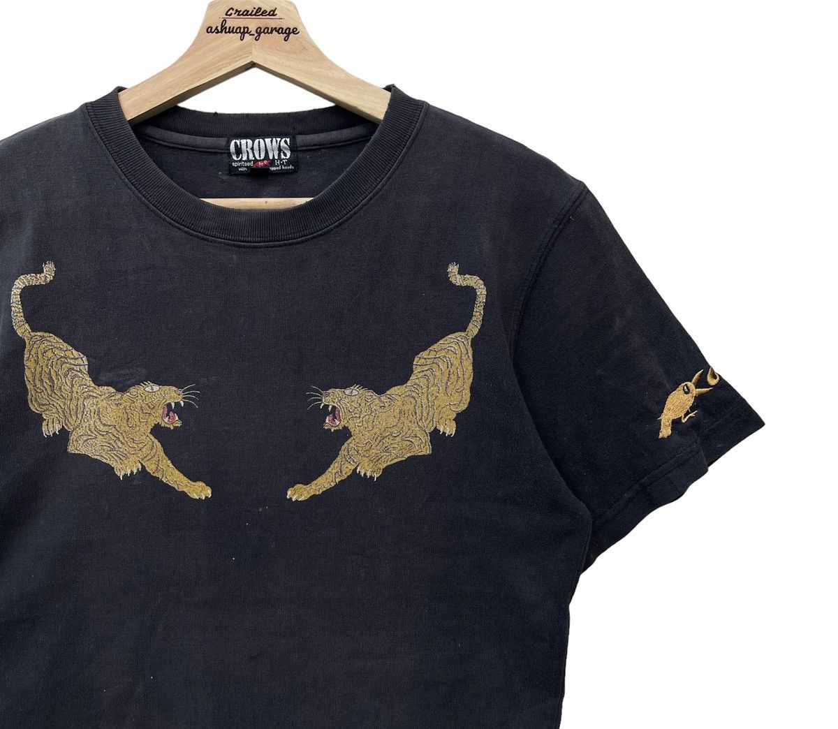 Japanese Brand × Vintage Crows Sukajan Tee Overprinted Size US XS / EU 42 / 0 - 4 Thumbnail