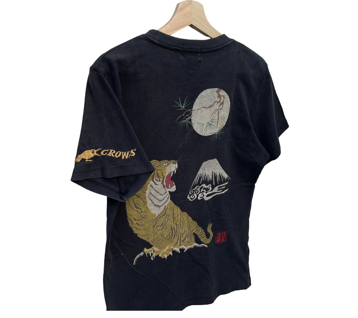Japanese Brand × Vintage Crows Sukajan Tee Overprinted Size US XS / EU 42 / 0 - 11 Thumbnail