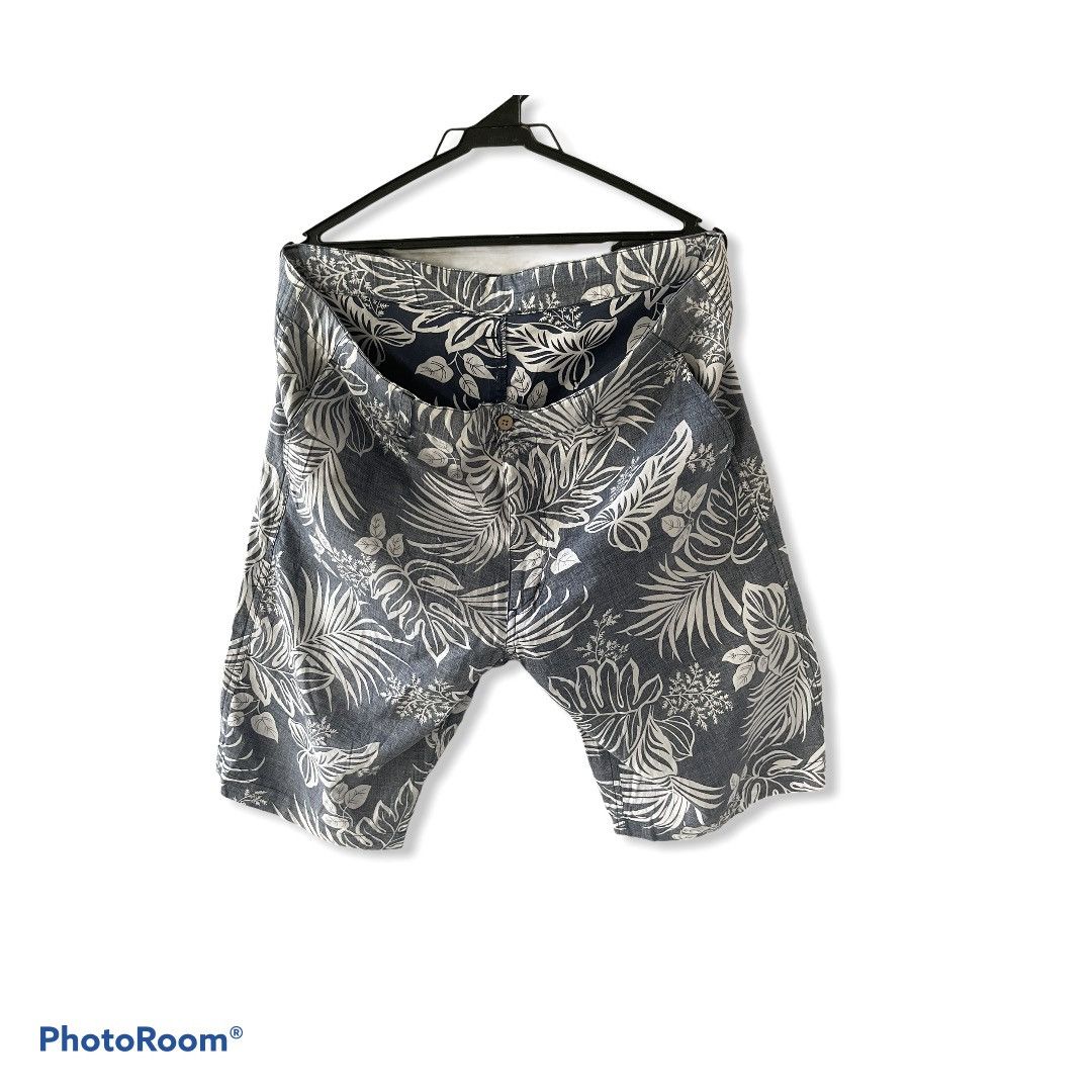 Japanese Brand COMMONTAGE FLORAL SHORT PANTS Size US 38 / EU 54 - 1 Thumbnail