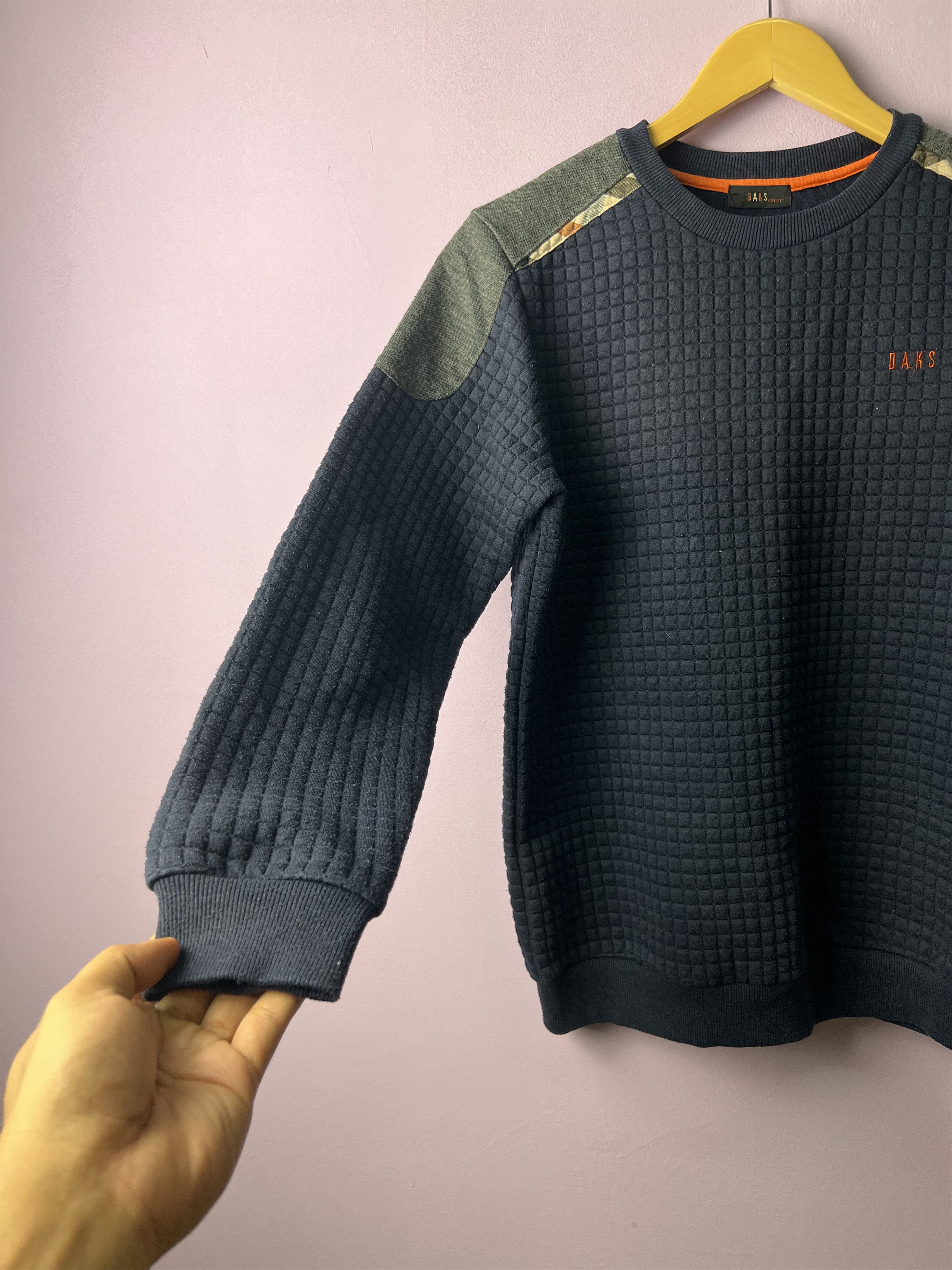 DAKS 🔥Vintage Daks London Shoulder Patch Crewneck Sweatshirts Size US S / EU 44-46 / 1 - 13 Thumbnail