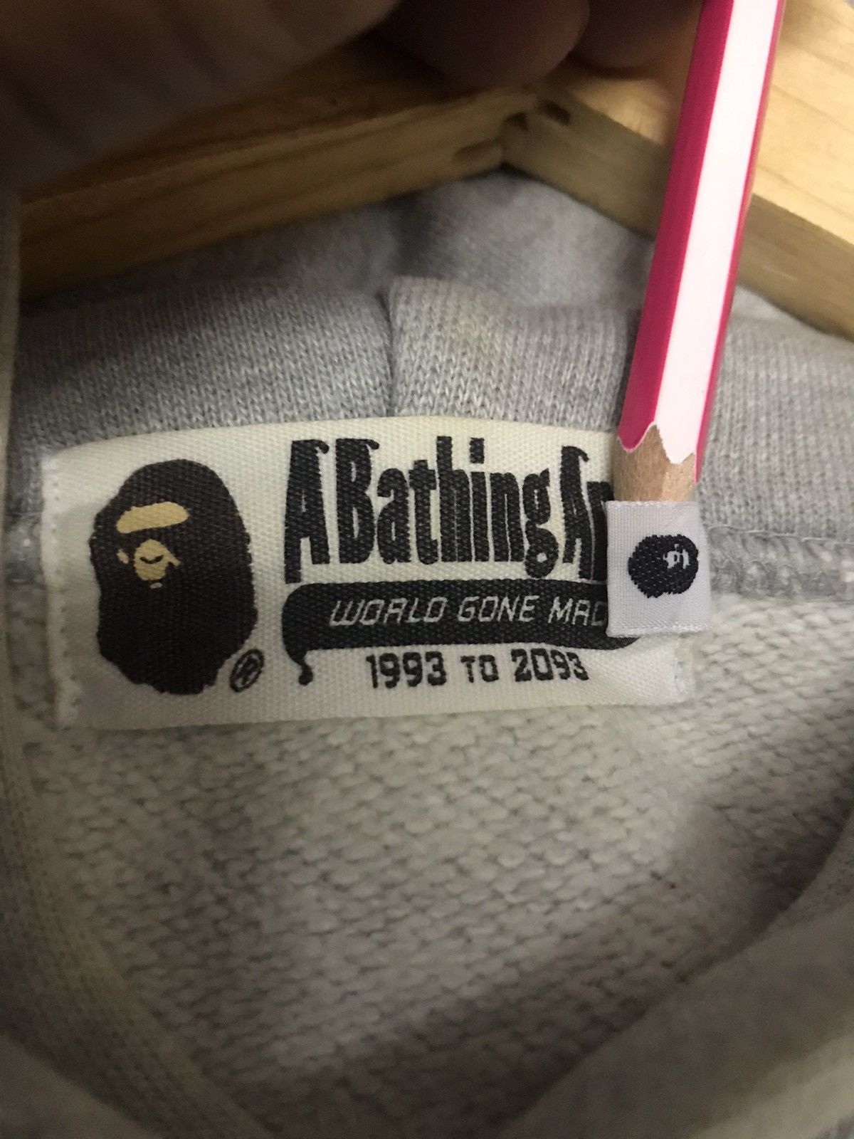 Bape Color Camo Applique Pullover Hoodie Size US L / EU 52-54 / 3 - 4 Thumbnail
