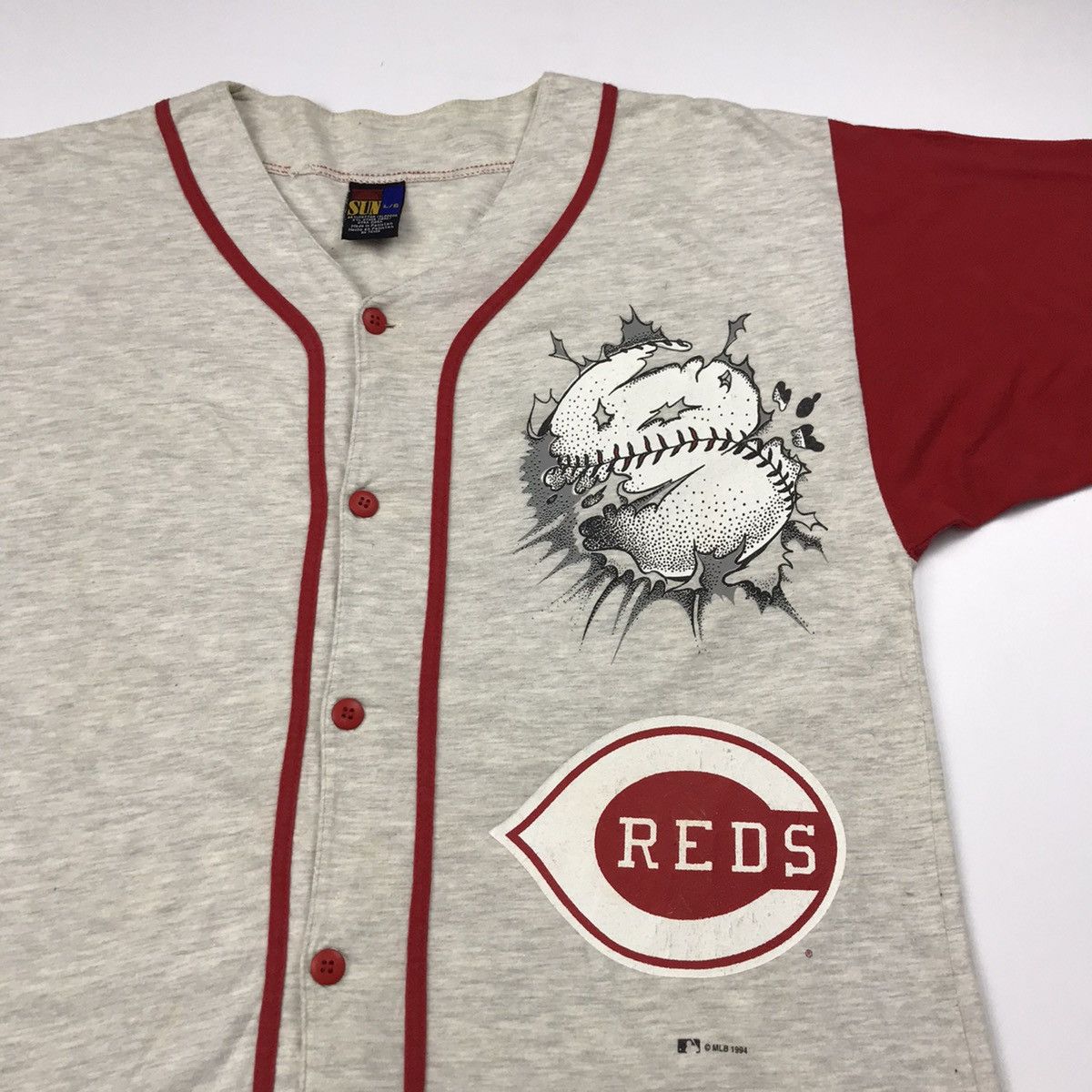 MLB × Vintage × Warner Bros Rare Vintage MLB REDS x WARNER BROS nice design shirt Size US L / EU 52-54 / 3 - 5 Thumbnail