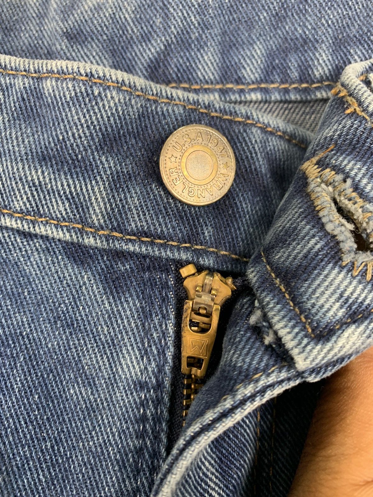 Japanese Brand × Wrangler Vintage 40s WRANGLER Deadstock Cowboy Distressed Denim Jean Size US 31 - 16 Thumbnail