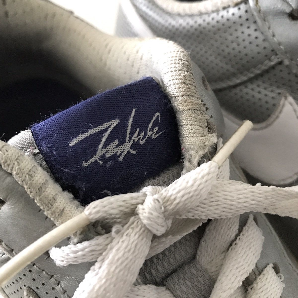Futura × Nike Nike x Futura 2010 Air Force 1 Premium Yankees Size US 8 / EU 41 - 6 Thumbnail