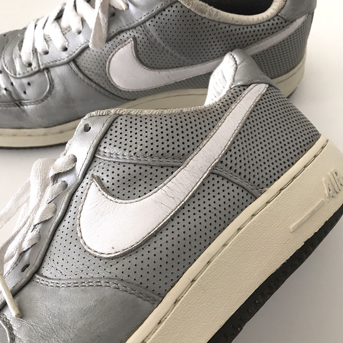 Futura × Nike Nike x Futura 2010 Air Force 1 Premium Yankees Size US 8 / EU 41 - 4 Thumbnail
